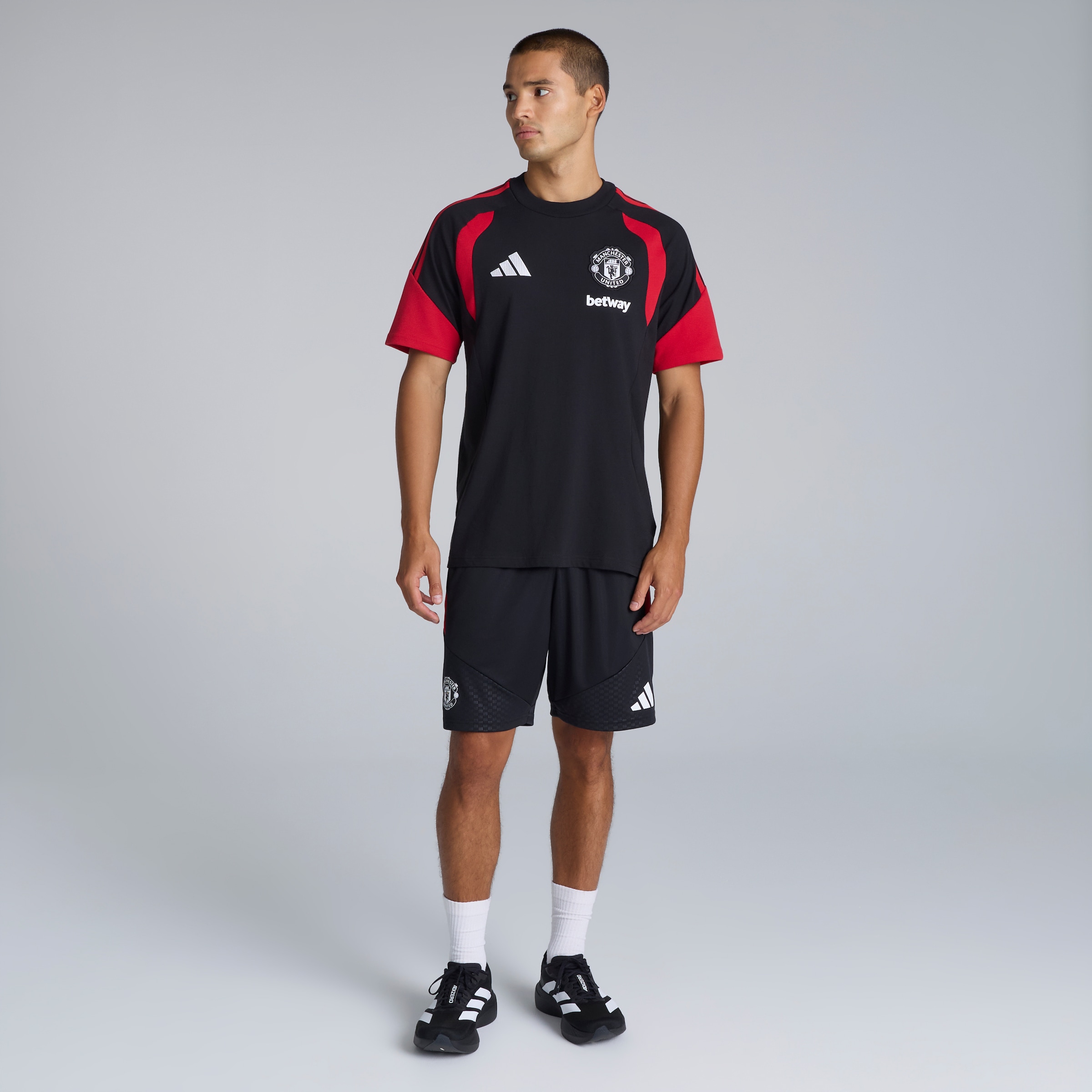 Manchester United 26/27 Training Tiro T-Shirt Black (Sponsored) 검정색 세부 사항 [3-5]