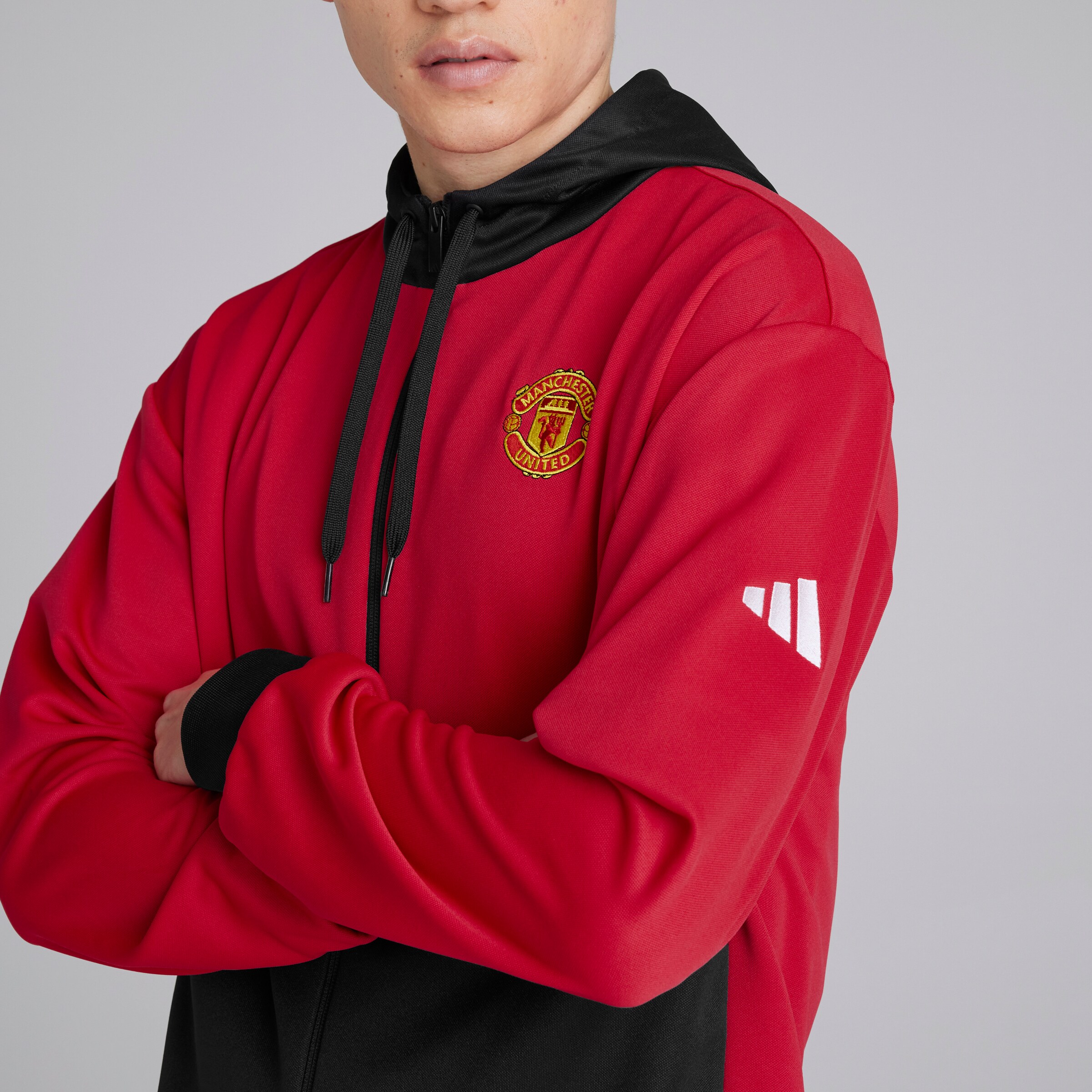 Manchester United x adidas Essentials Colourblock Doubleknit Tracksuit Red/Black Red Detail [5-5]