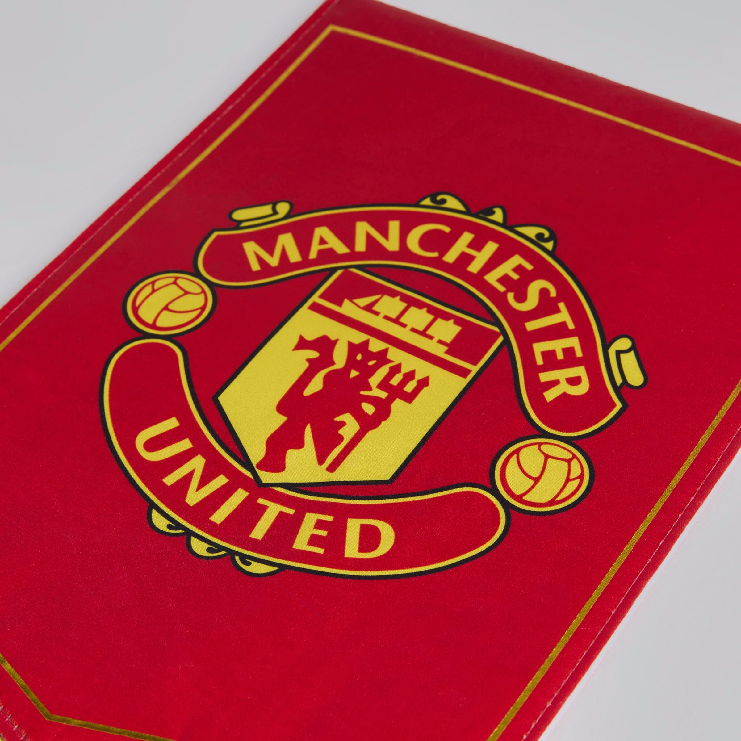Manchester United Crest Pennant Red Rouge Détail [4-4]