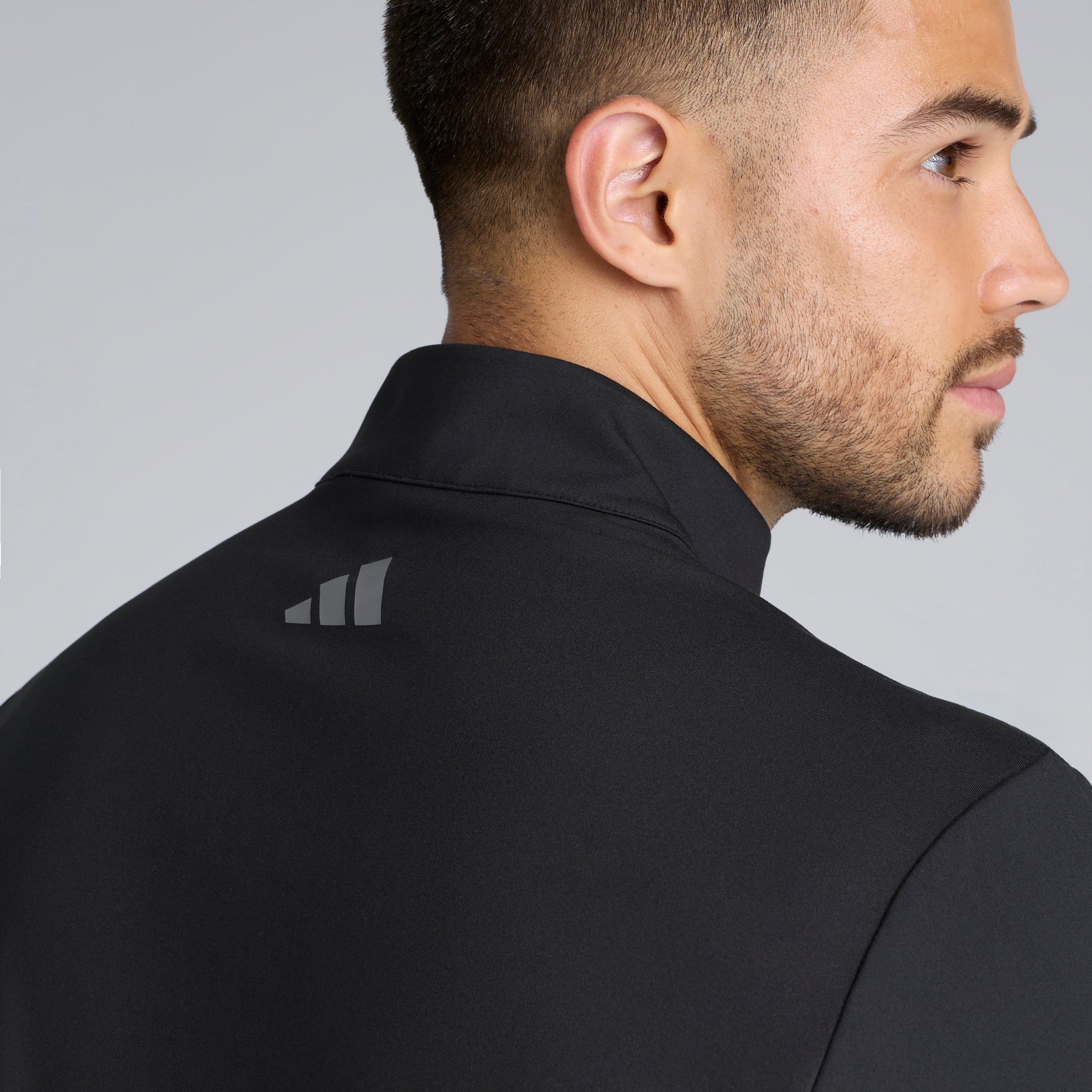 Manchester United x adidas Golf Ultimate 365 Quarter-Zip Black Black Detail [5-5]