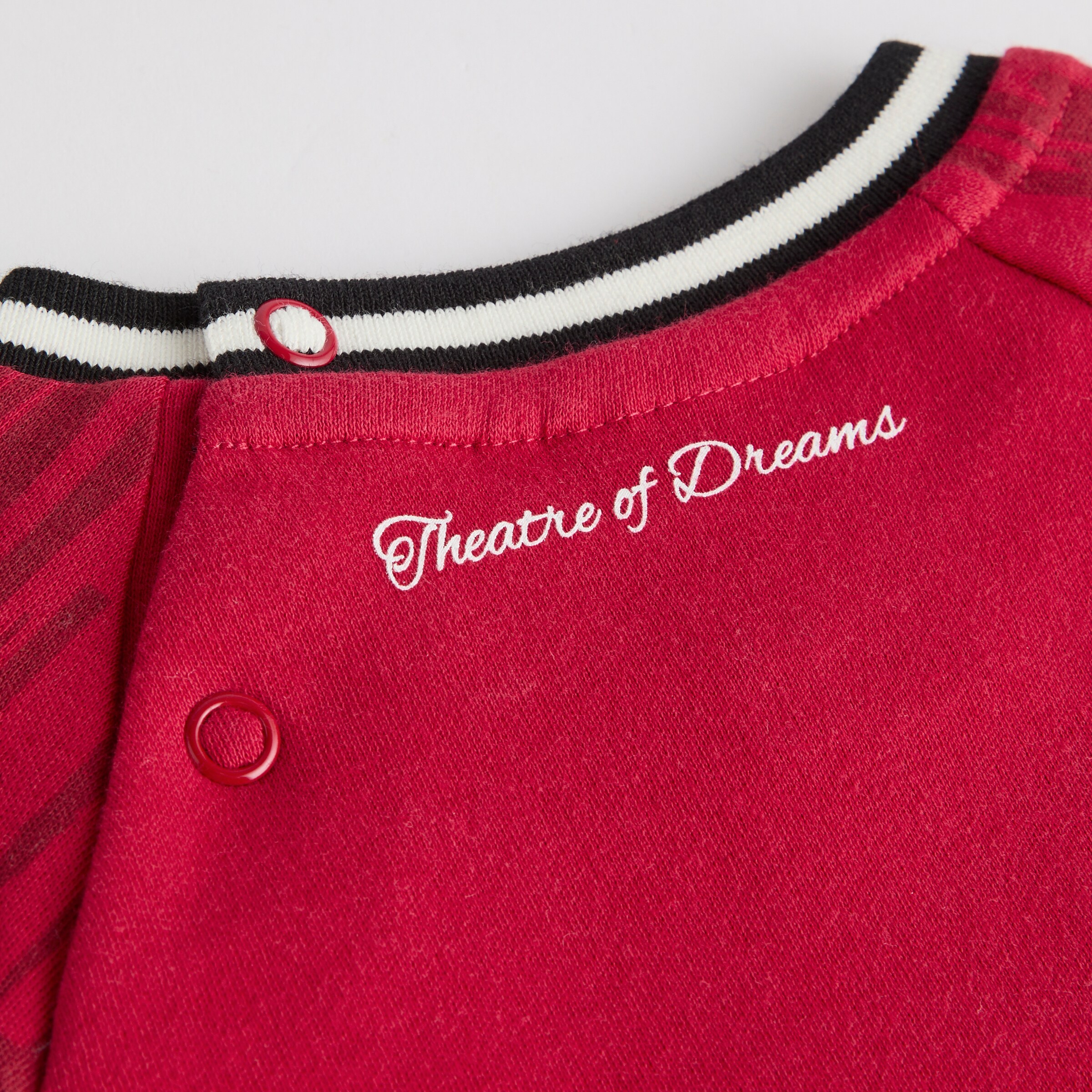 Manchester United Baby Home Sleepsuit Rojo Detalle [3-4]