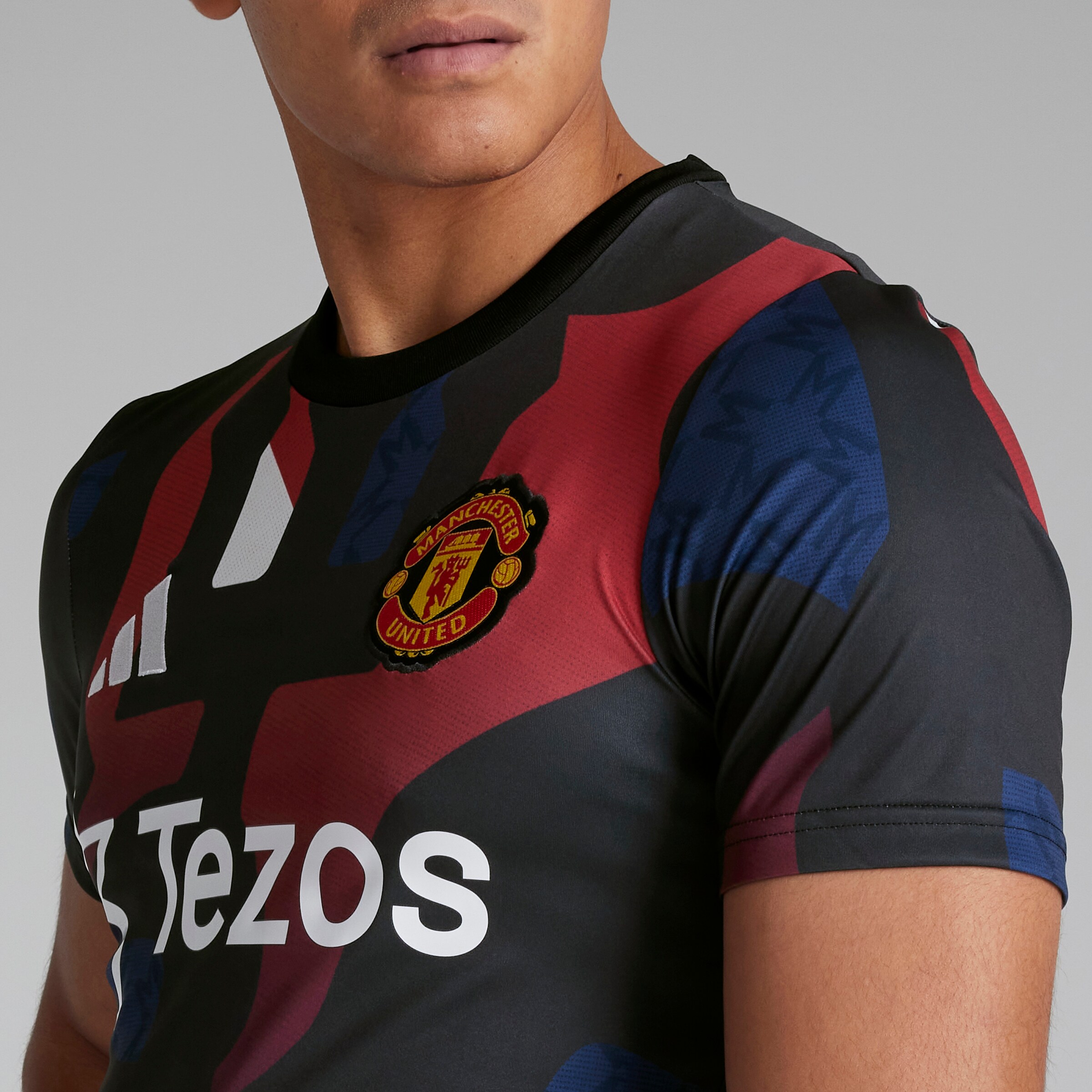 Manchester United Mens Pre-Match Jersey Black Black Detail [5-5]