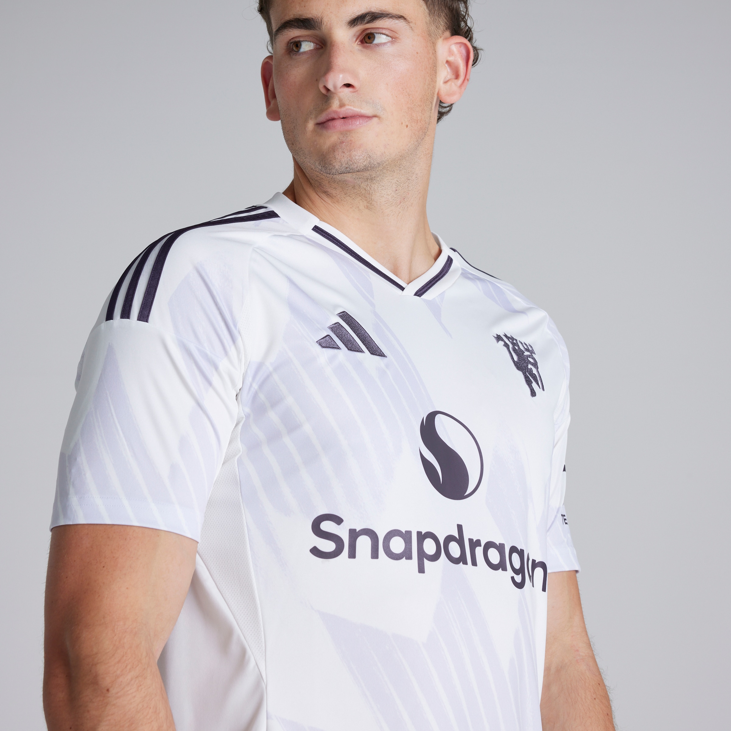 25/26マンU アウェイ 8番 フェルナンデス ユニフォーム Buy Manchester United 25/26 Away Jersey with Fernandes 8 EPL