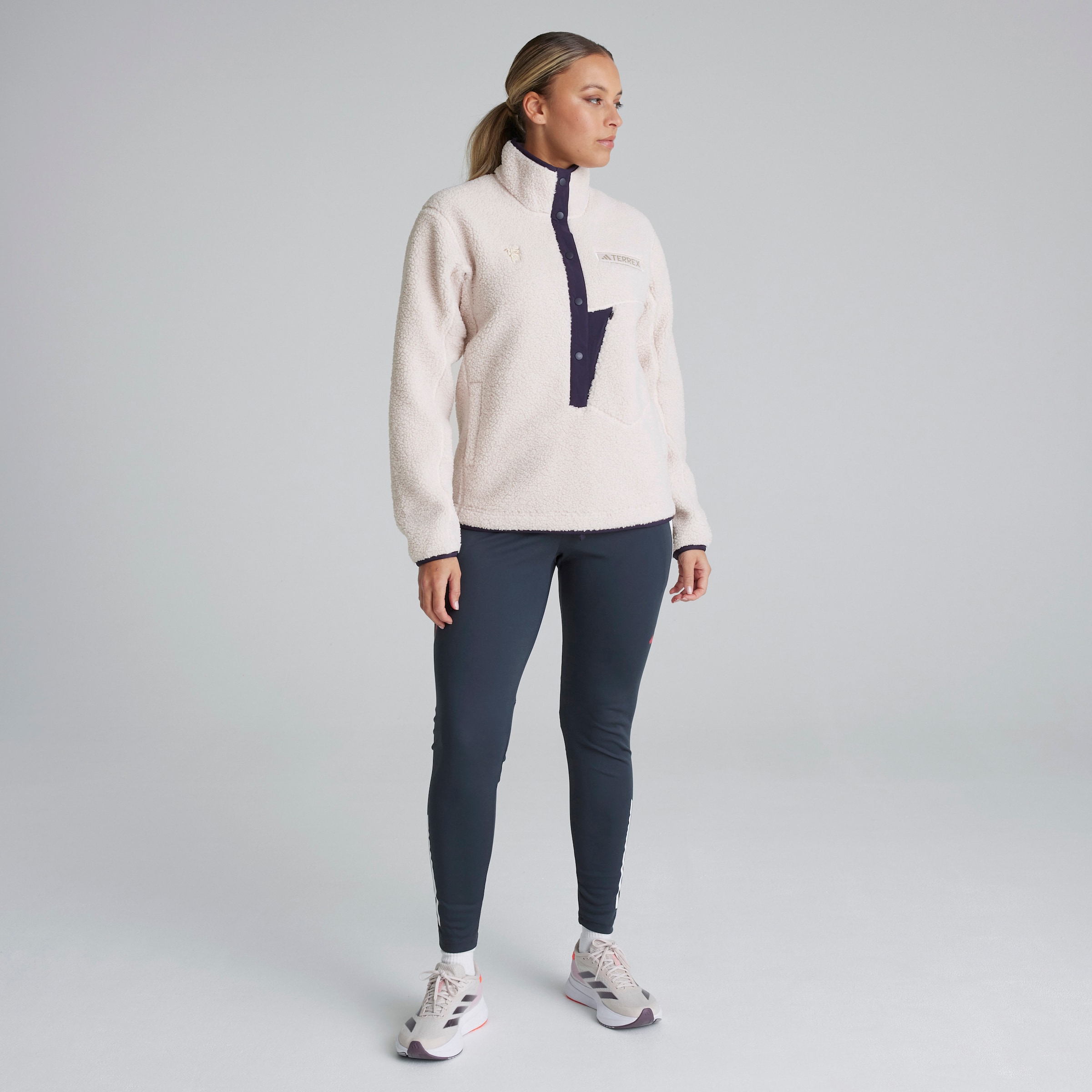 Manchester United Adidas Womens  W XPL PILE SNAP Cream White Detail [3-6]