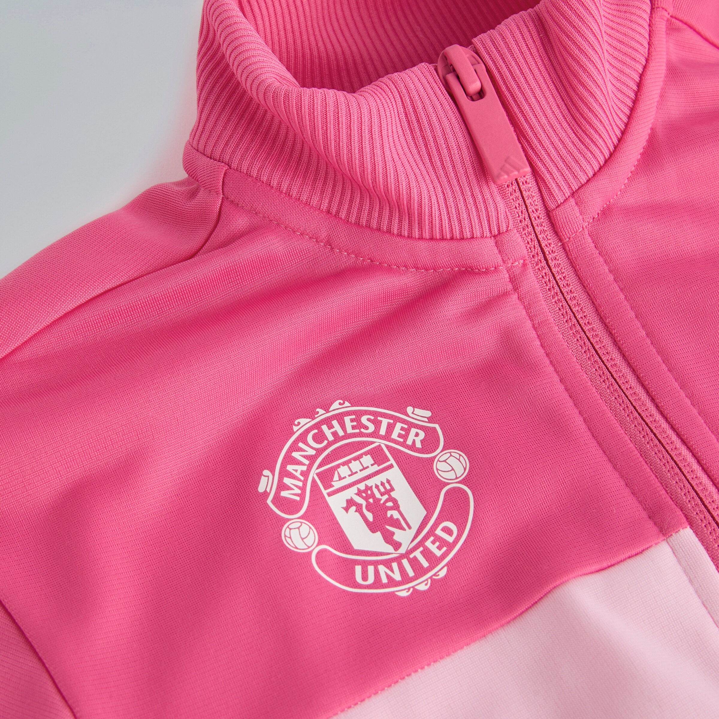Manchester United x adidas Little Kids Essentials Tiberio 3-Stripes Tracksuit Pink Pink Detail [4-4]