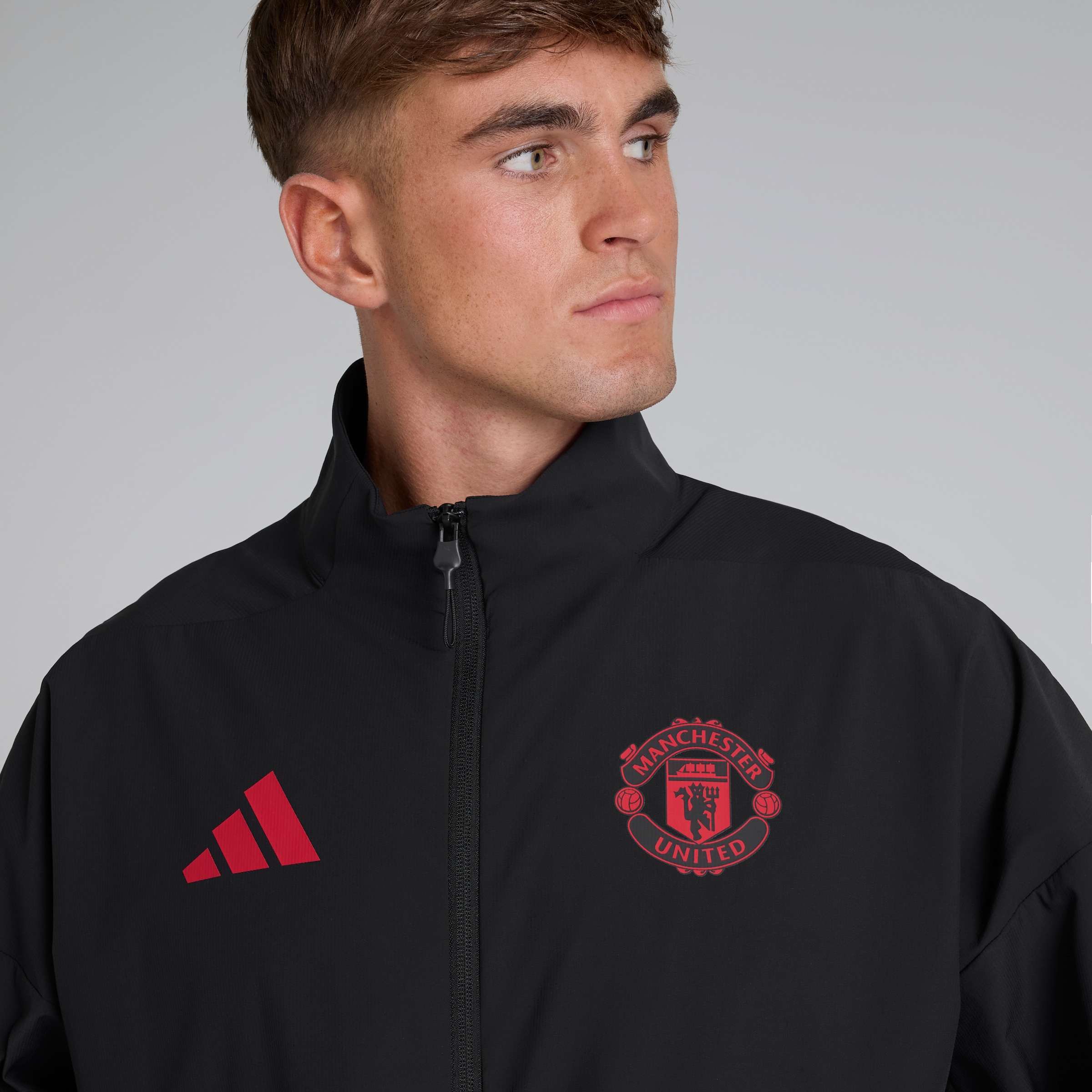 Manchester United Z.N.E. Anthem Jacket Black Detail [4-5]