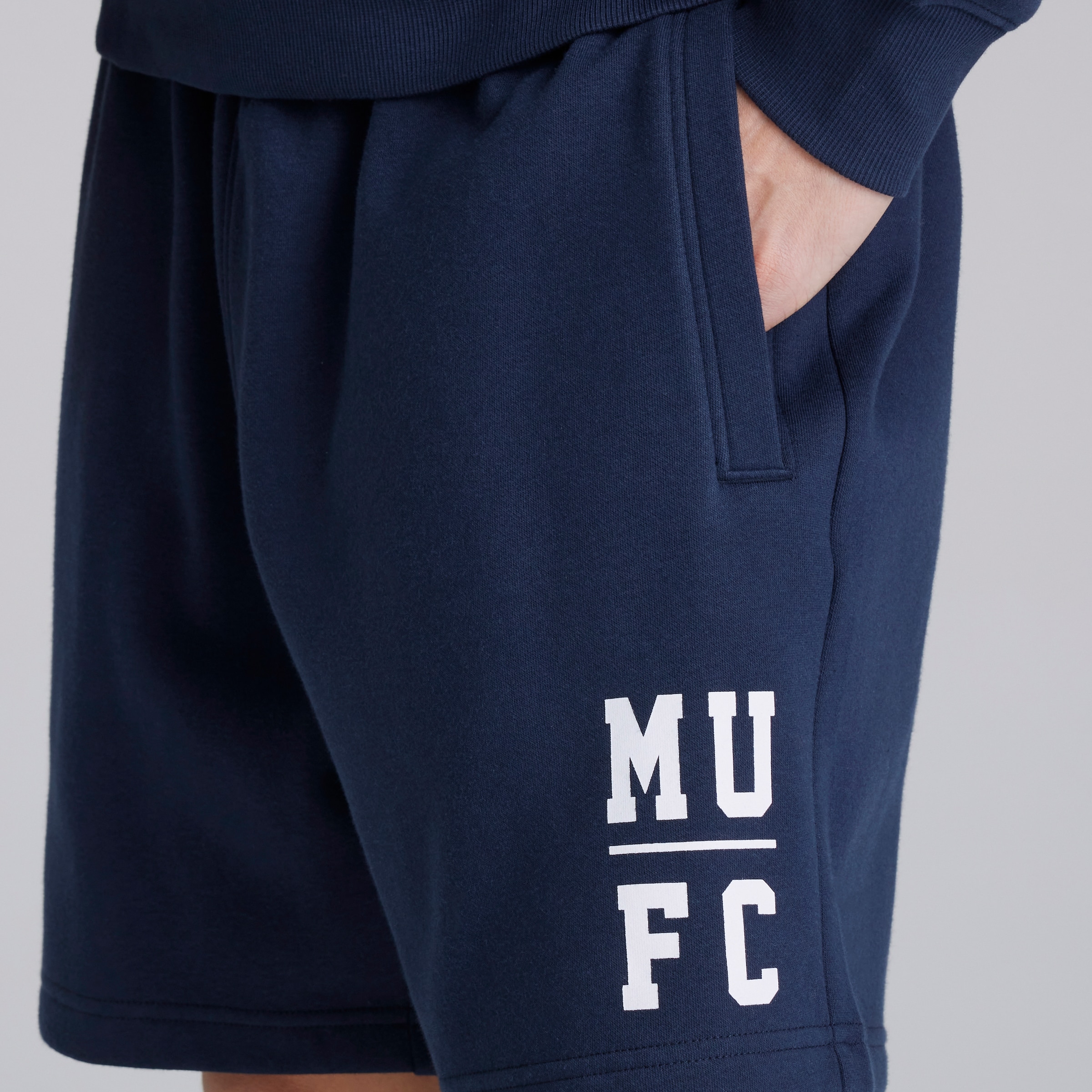 Manchester United Varsity Print Shorts Navy Navy blue Detail [4-5]