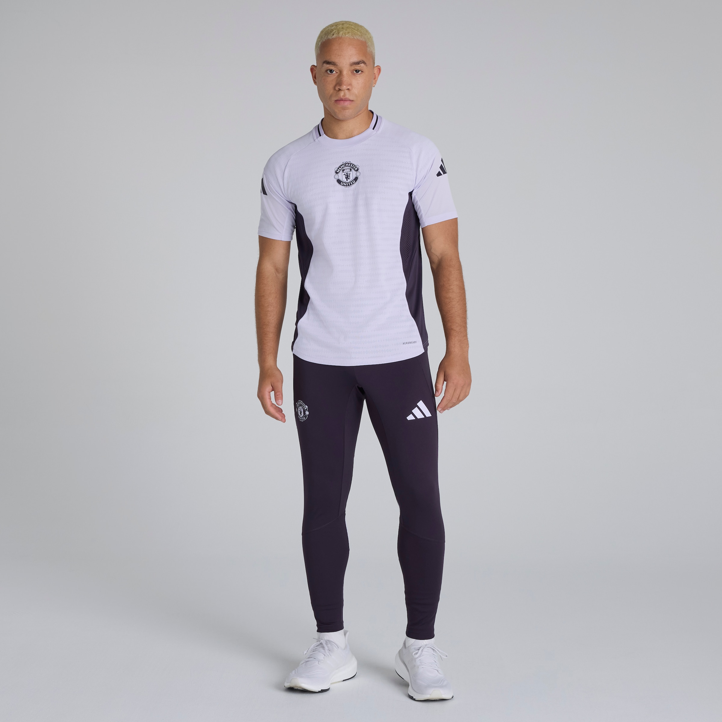 Manchester United Tiro 25 Pro Training Jersey Purple Detail [3-6]