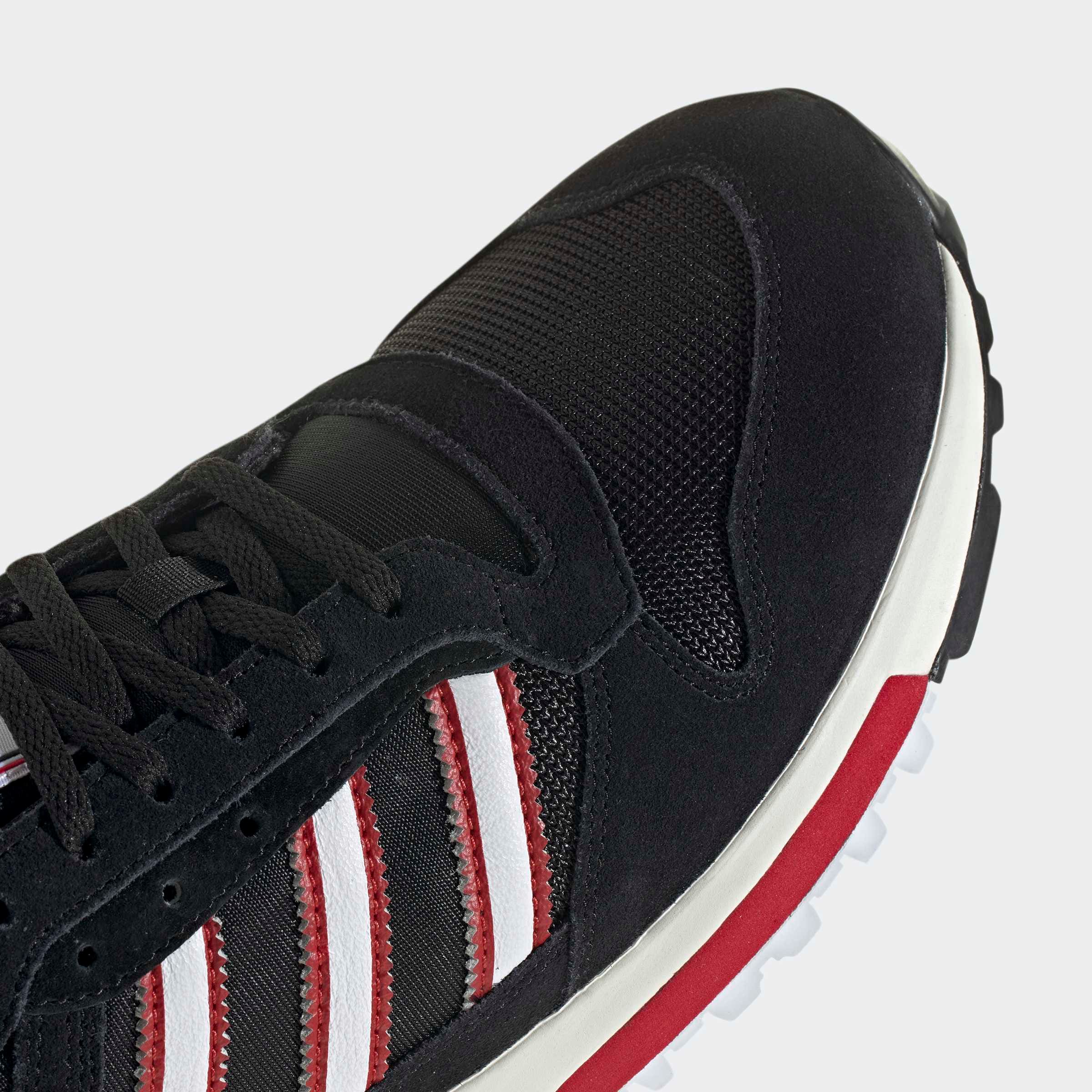 Manchester United x adidas Stone Roses ZX 600 Trainers Black Black Detail [6-8]