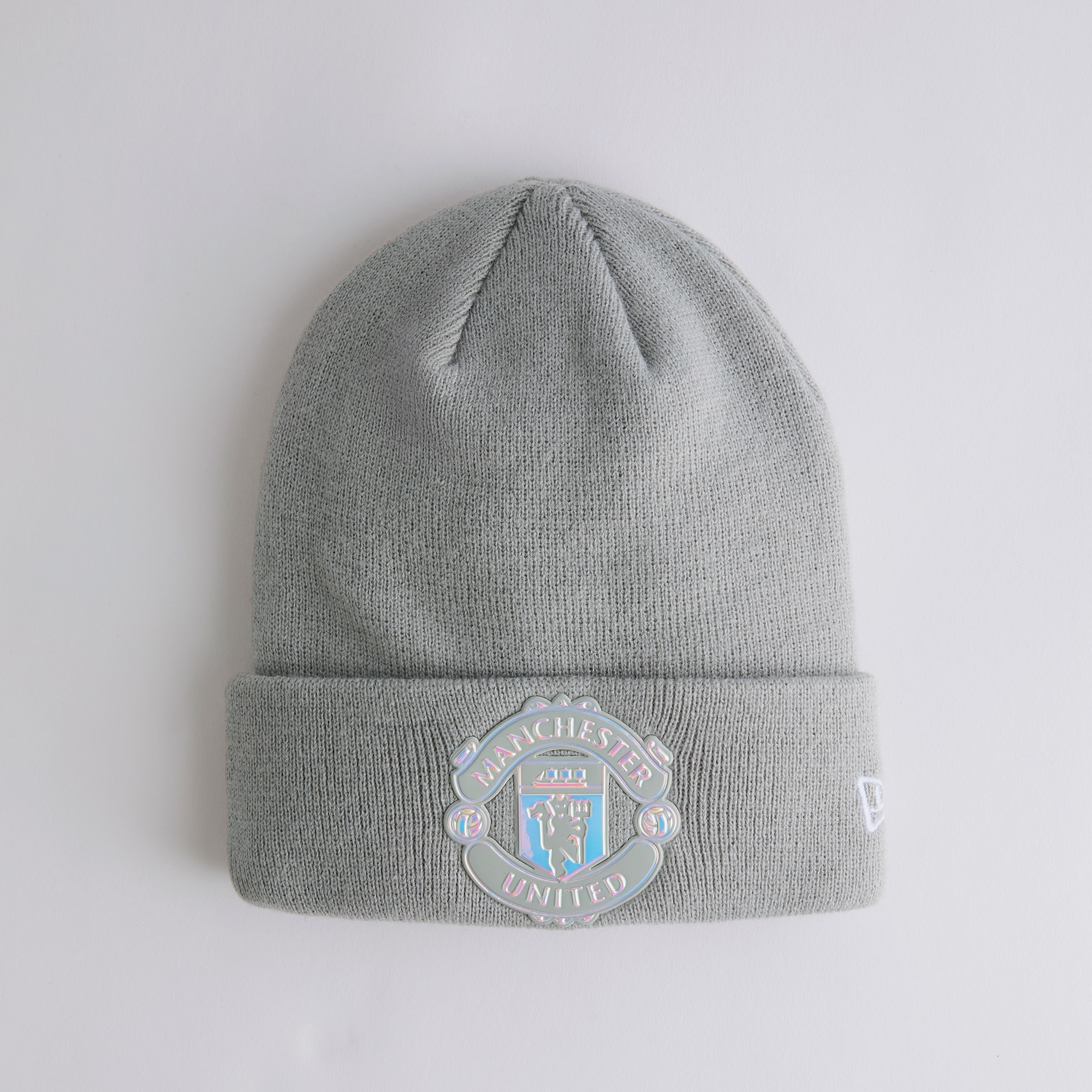 Manchester United x New Era Kids Iridescent Cuff Beanie Cream