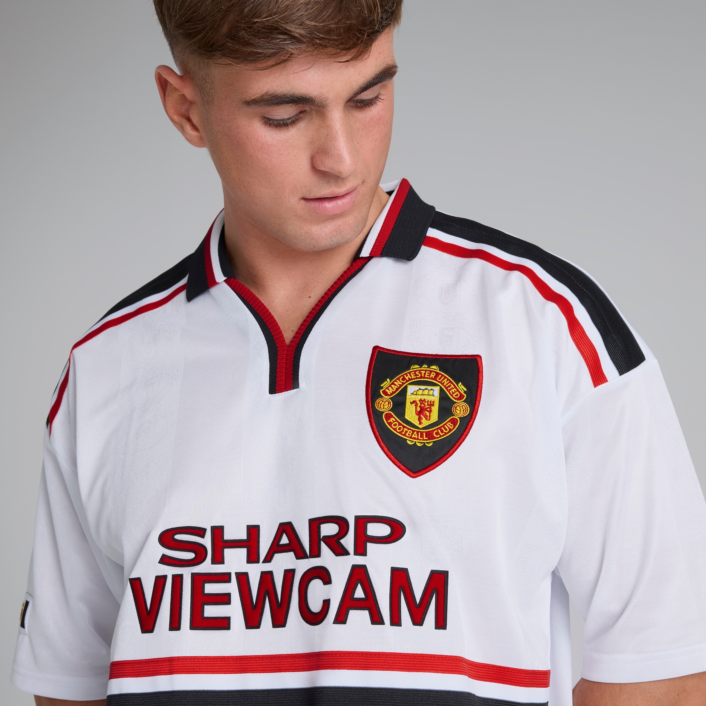 Manchester United 1997-99 Away Shirt White White Detail [5-5]