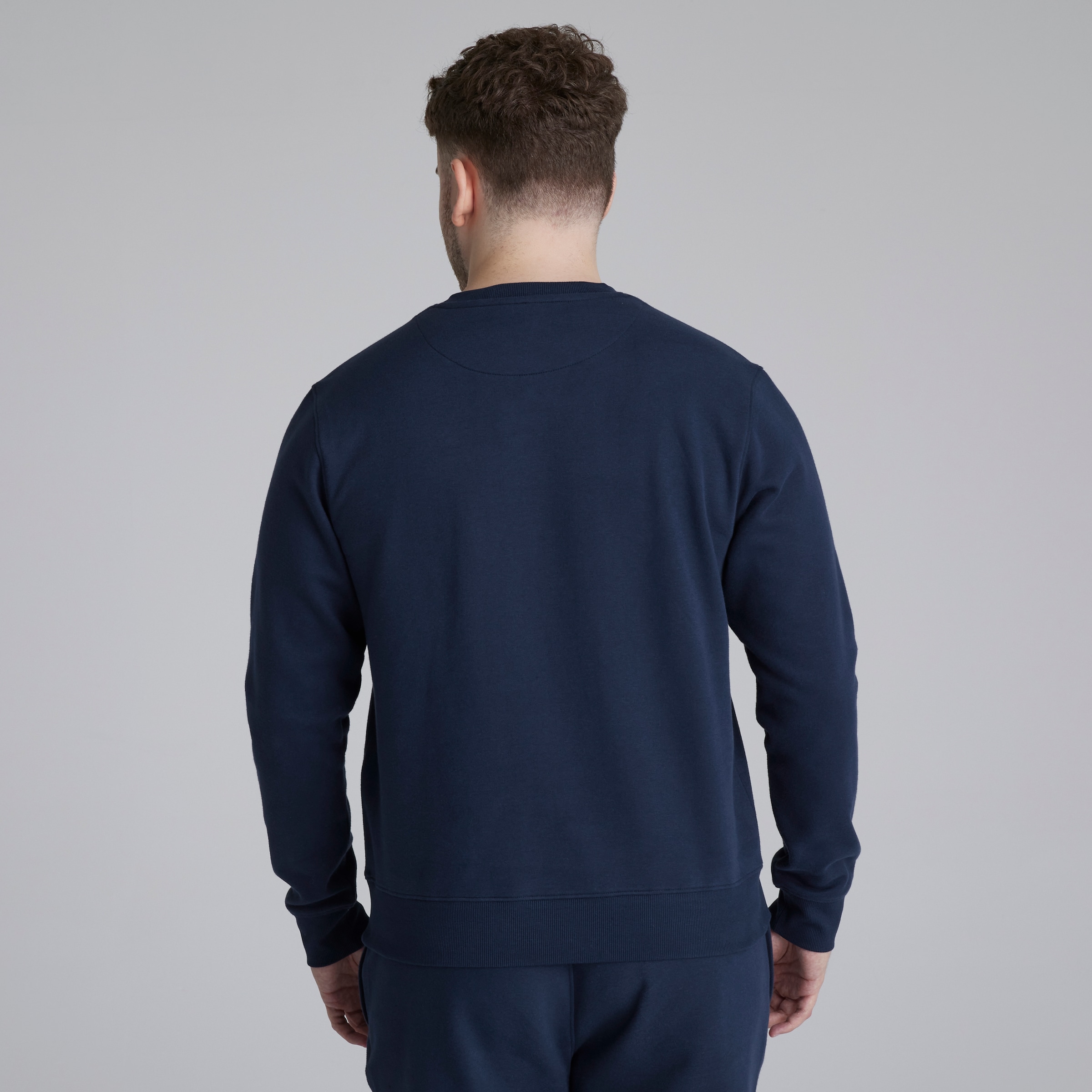 Manchester United Devil Essentials Sweatshirt Navy Navy blue Detail [2-4]