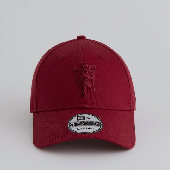 Manchester United x New Era Tonal Devil 9Forty Cap Burnt Red Red