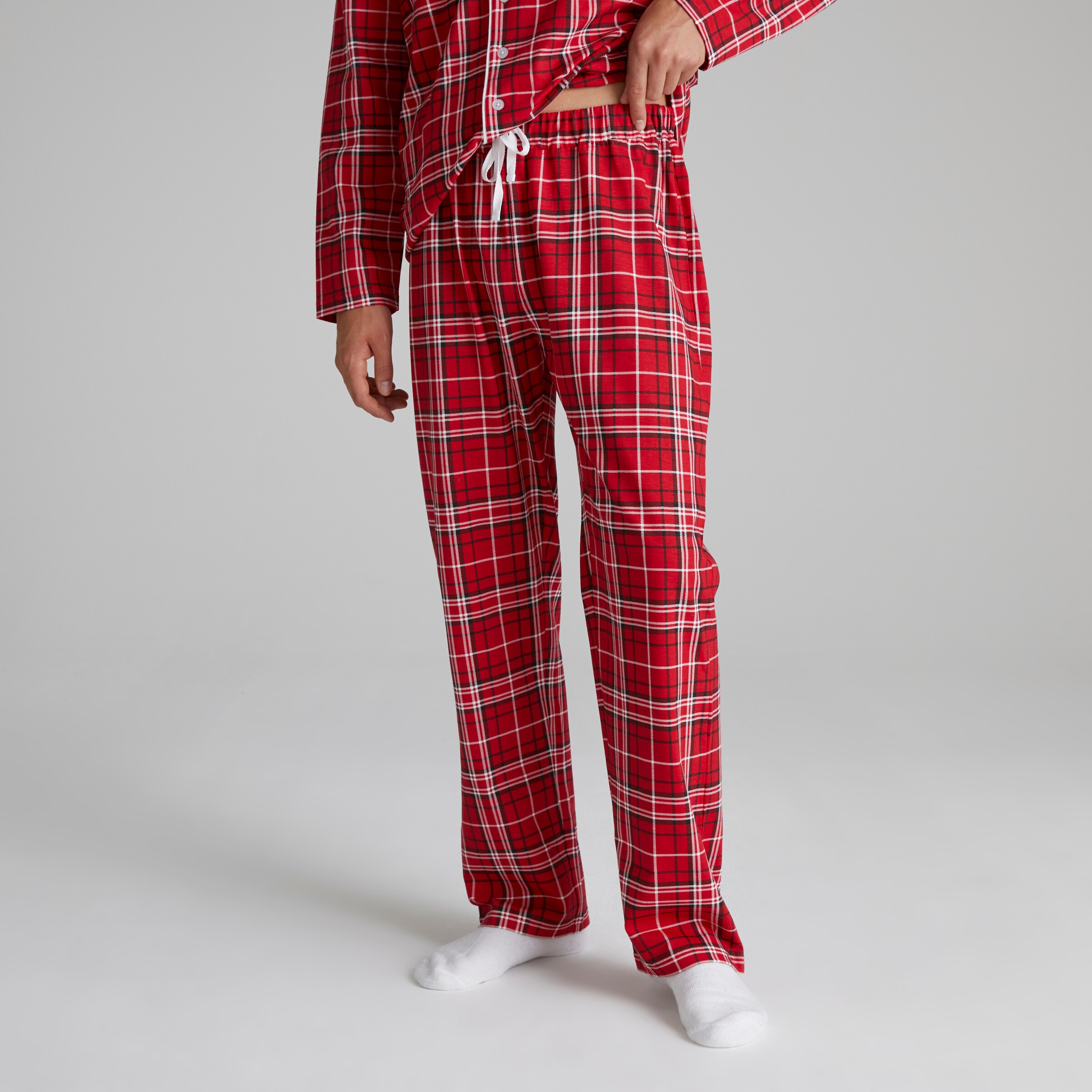 Manchester United Mens Check Long Sleeve Pyjama Set Red Red Detail [5-7]