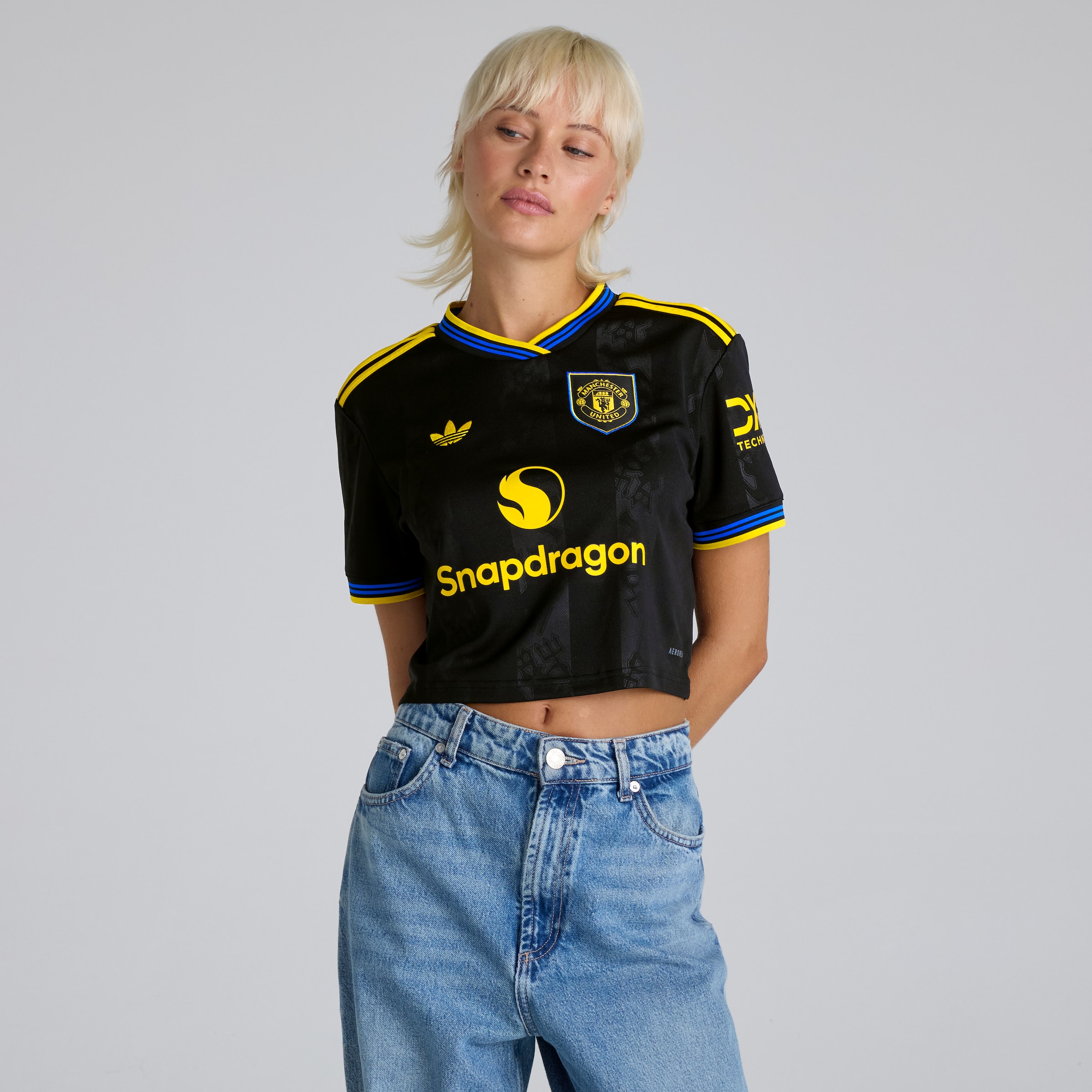 Manchester United 25/26 Cropped Third Jersey Black