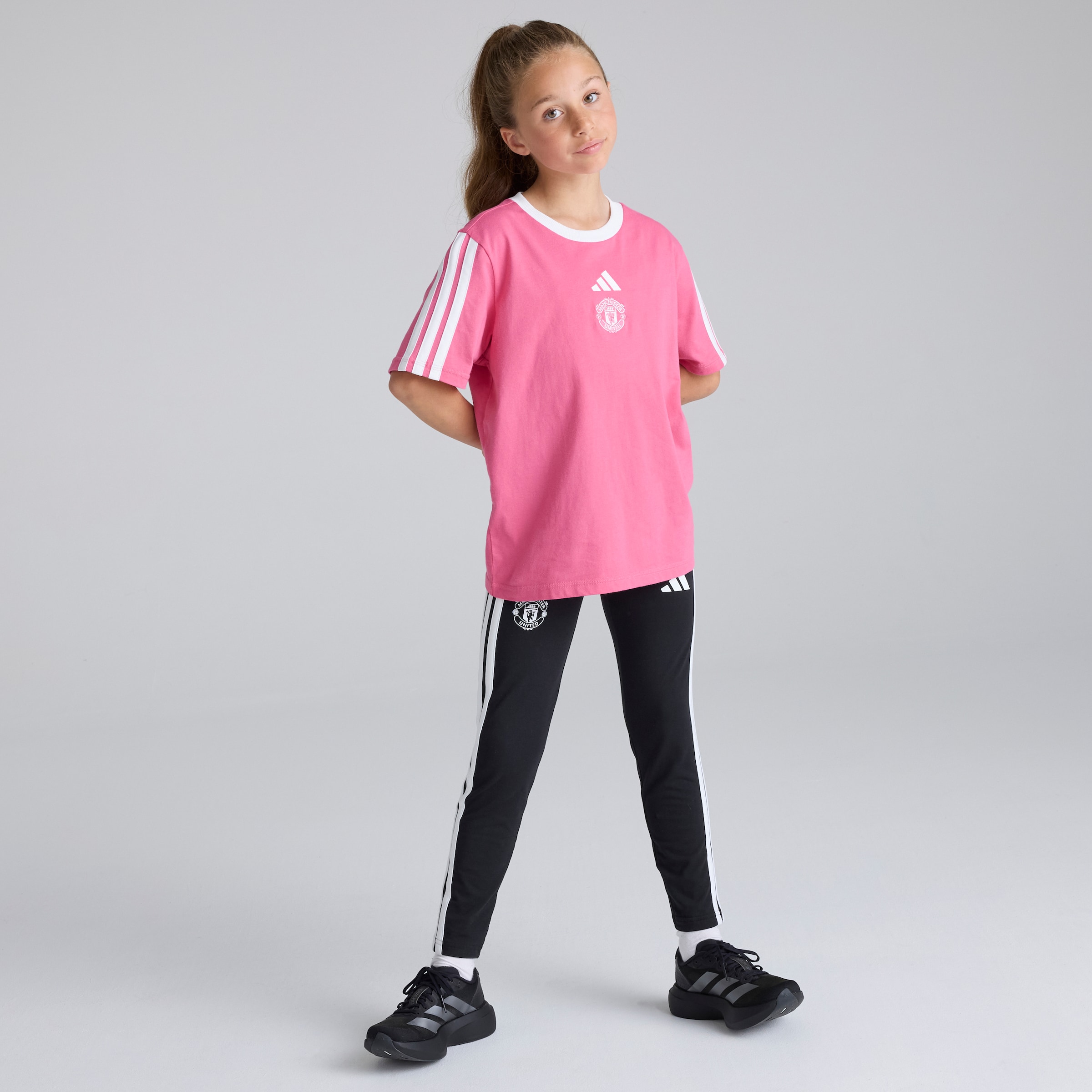 Manchester United x adidas Kids Essentials T-Shirt Pink Pink Detail [3-5]