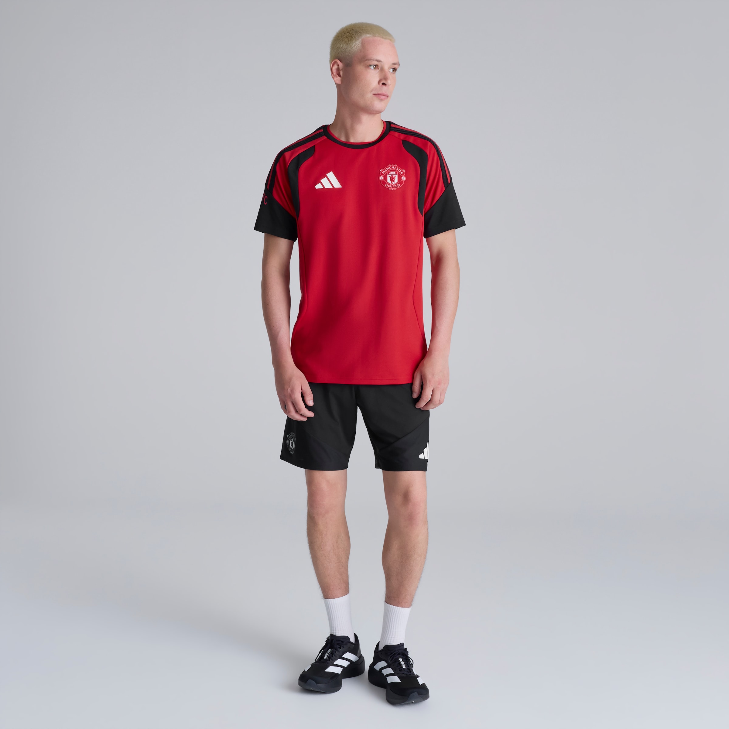 Manchester United 26/27 Training Tiro Authentic Shorts Black Black Detail [3-6]