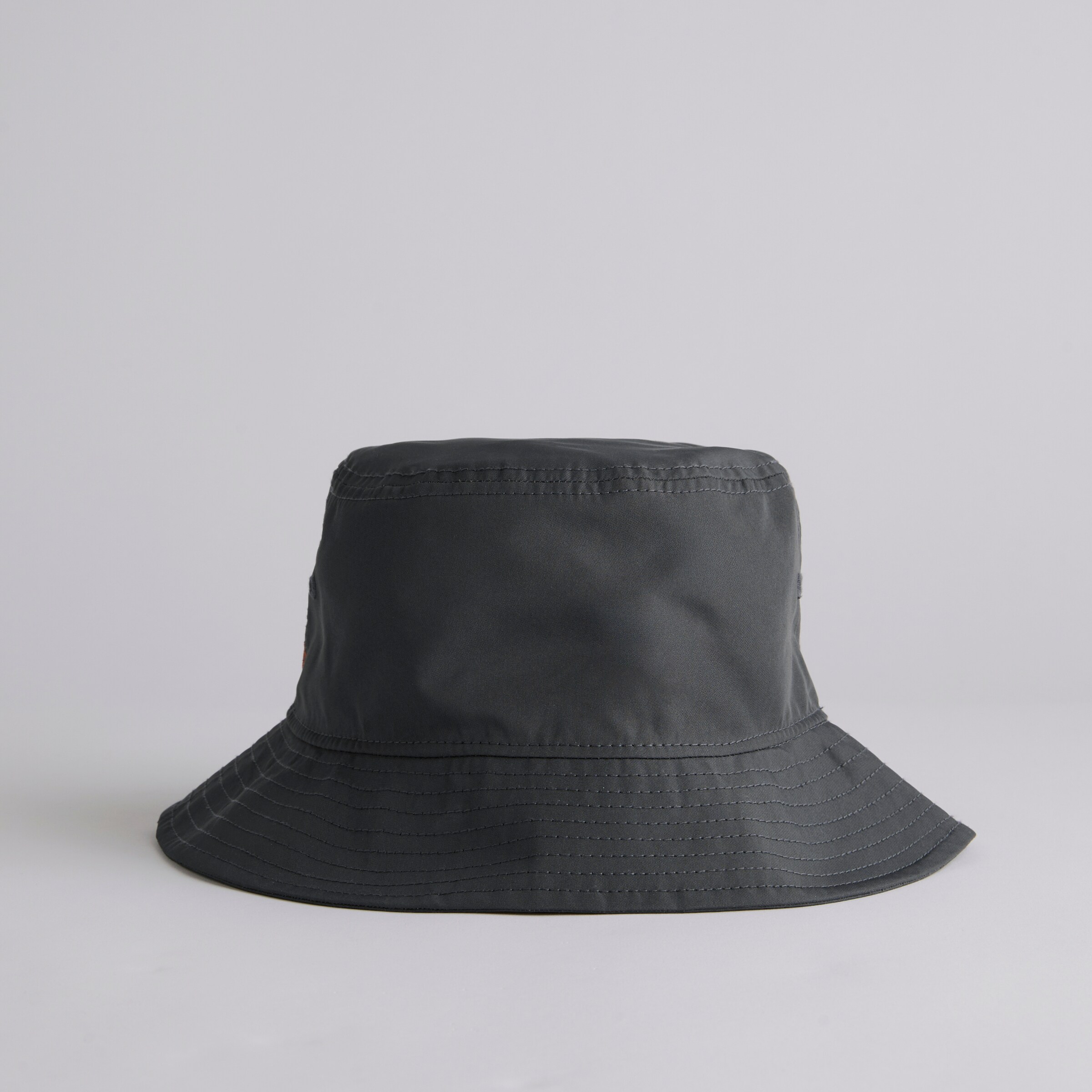Manchester United x New Era Bronze Pin Bucket Hat Grey Grey Detail [4-5]