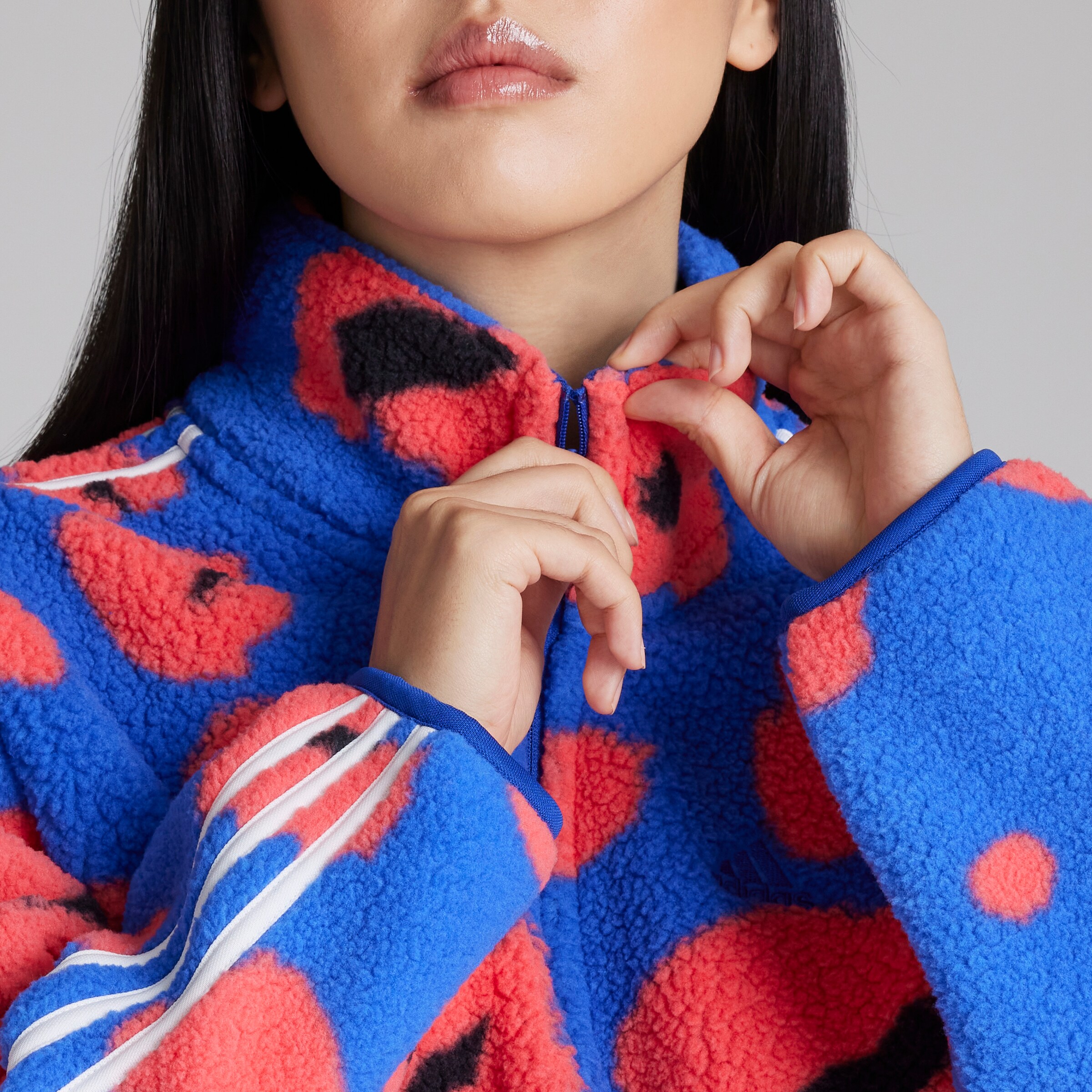 ★adidas★ Animal Print Fleece Crop Top Blue Red 4e63c050a89949c3bb04ca5093a8c8