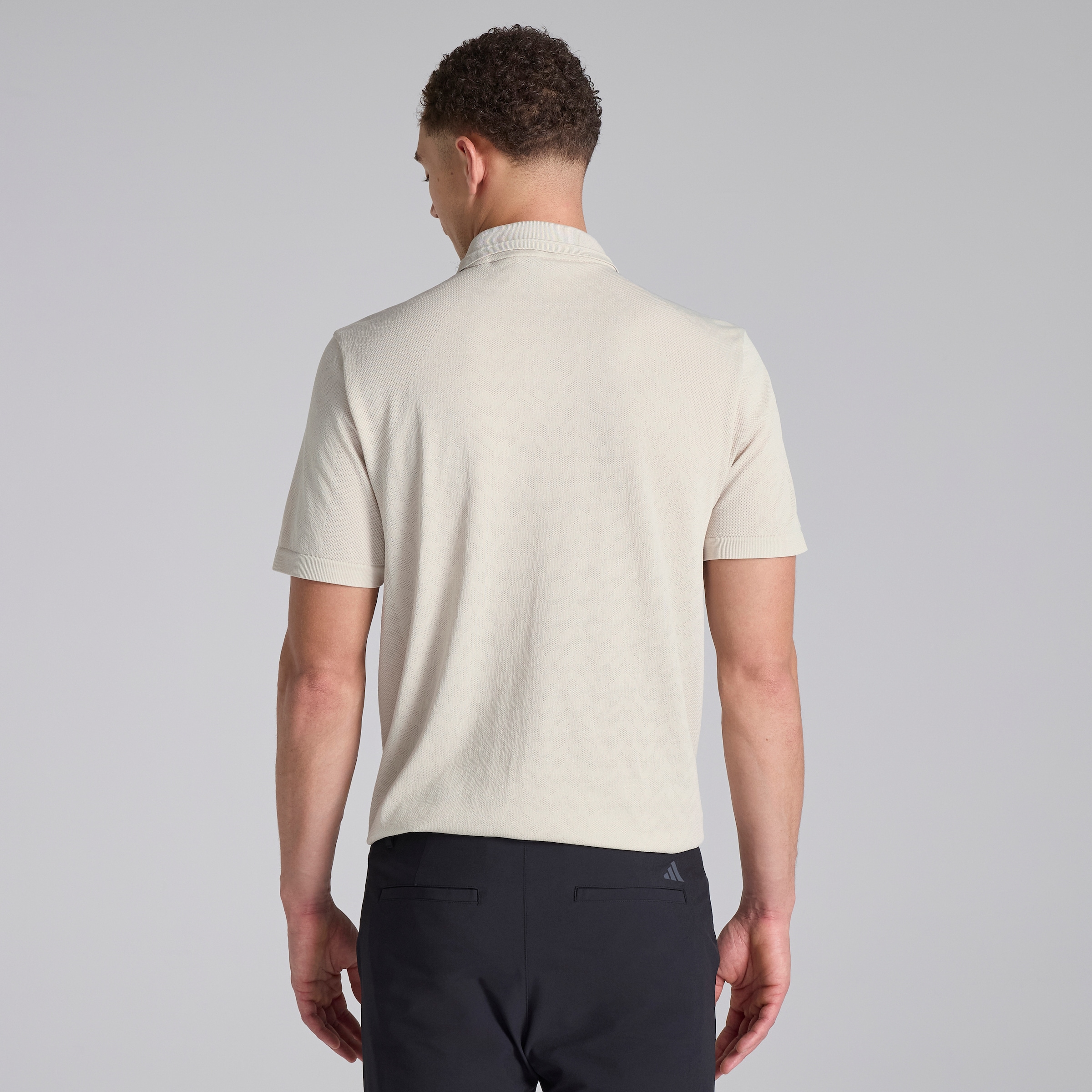 Manchester United x adidas Golf Ultimate365 Tour Seamless Polo Shirt Beige White Detail [2-5]