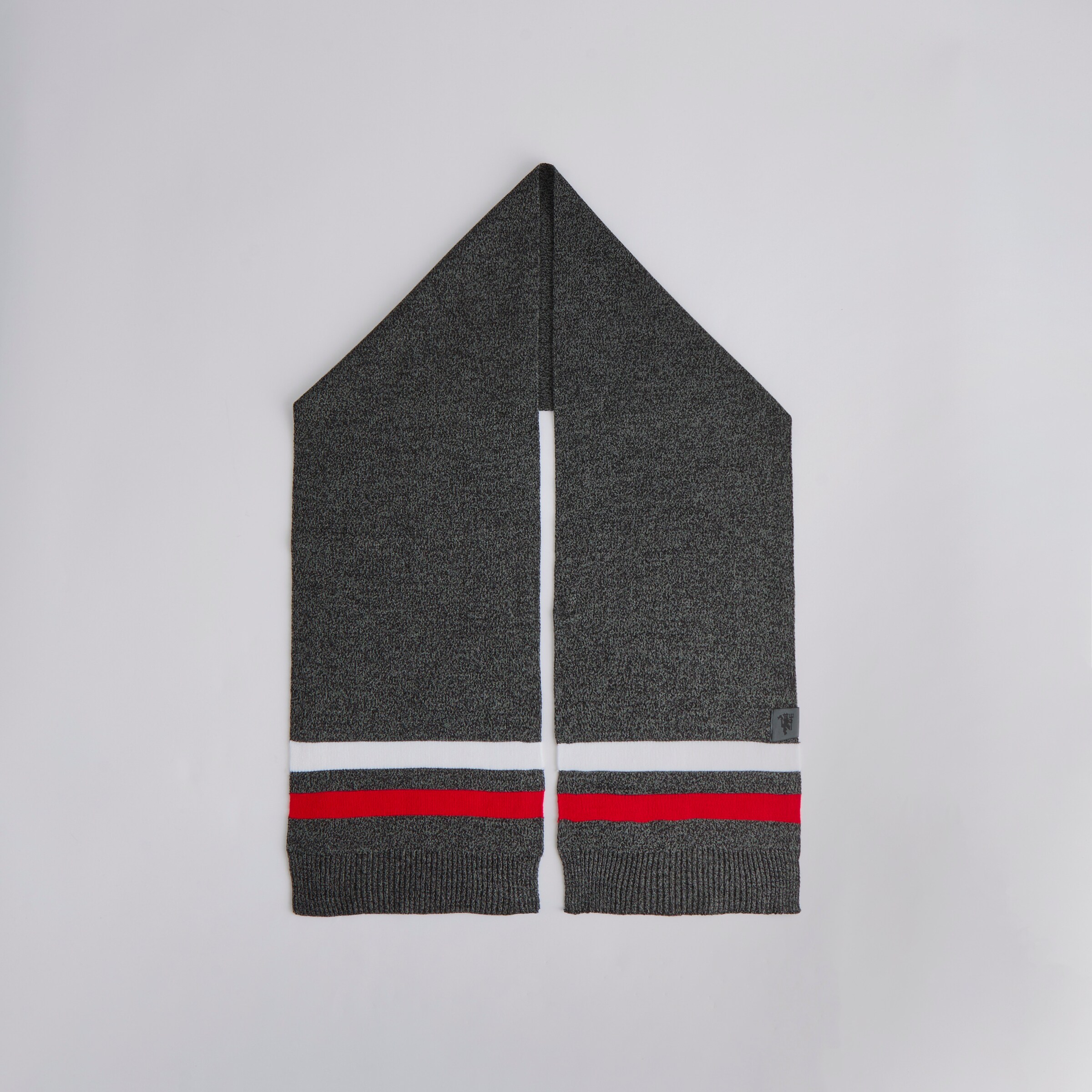 Manchester United Knitted Scarf Grey Detail [2-4]