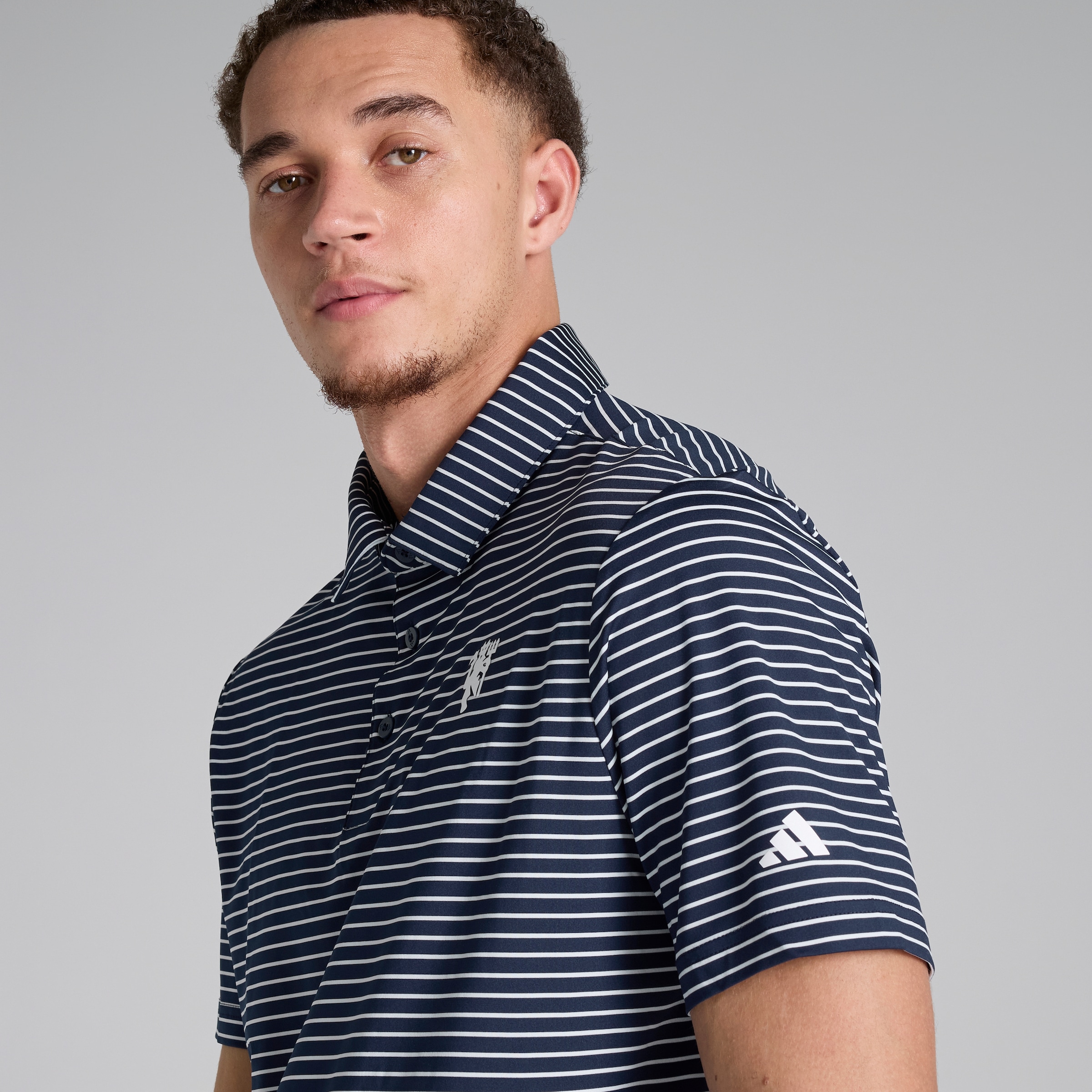 Manchester United x adidas Golf Performance Stripe Polo Shirt Navy Navy blue Detail [5-5]