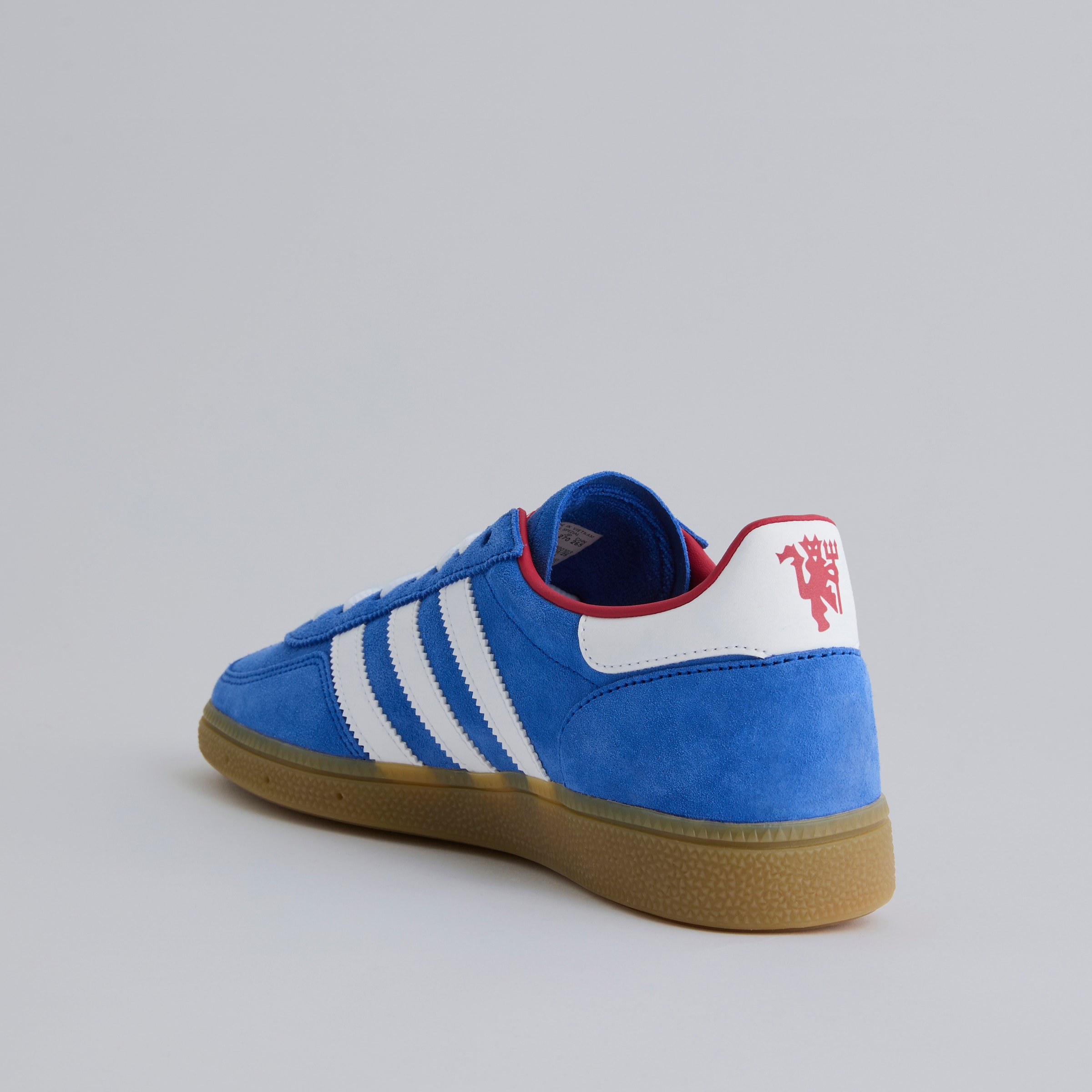 Manchester United x adidas Originals Handball Spezial Trainers Blue Bleu Détail [4-6]