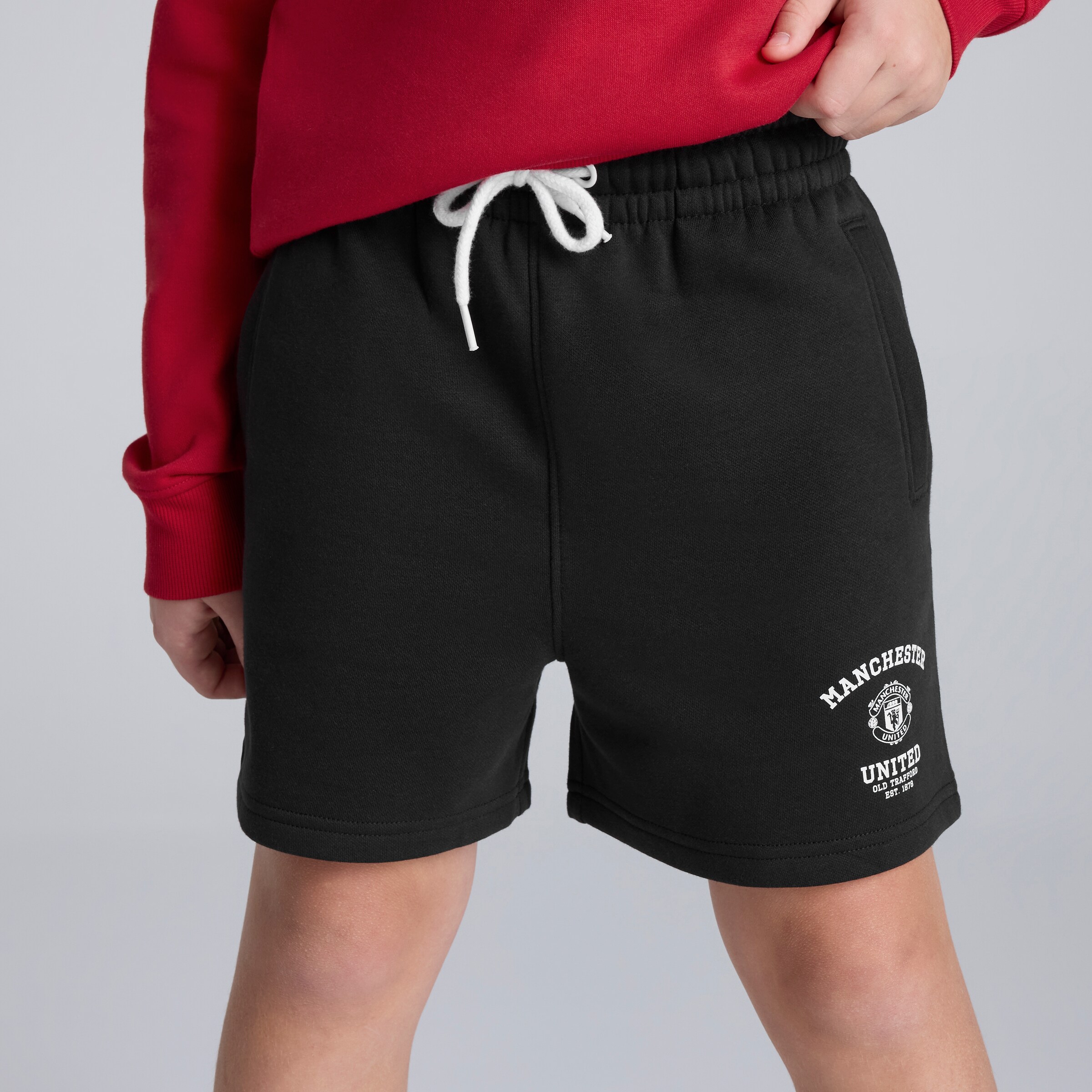 Manchester United Kids Varsity Shorts Black Black Detail [2-4]