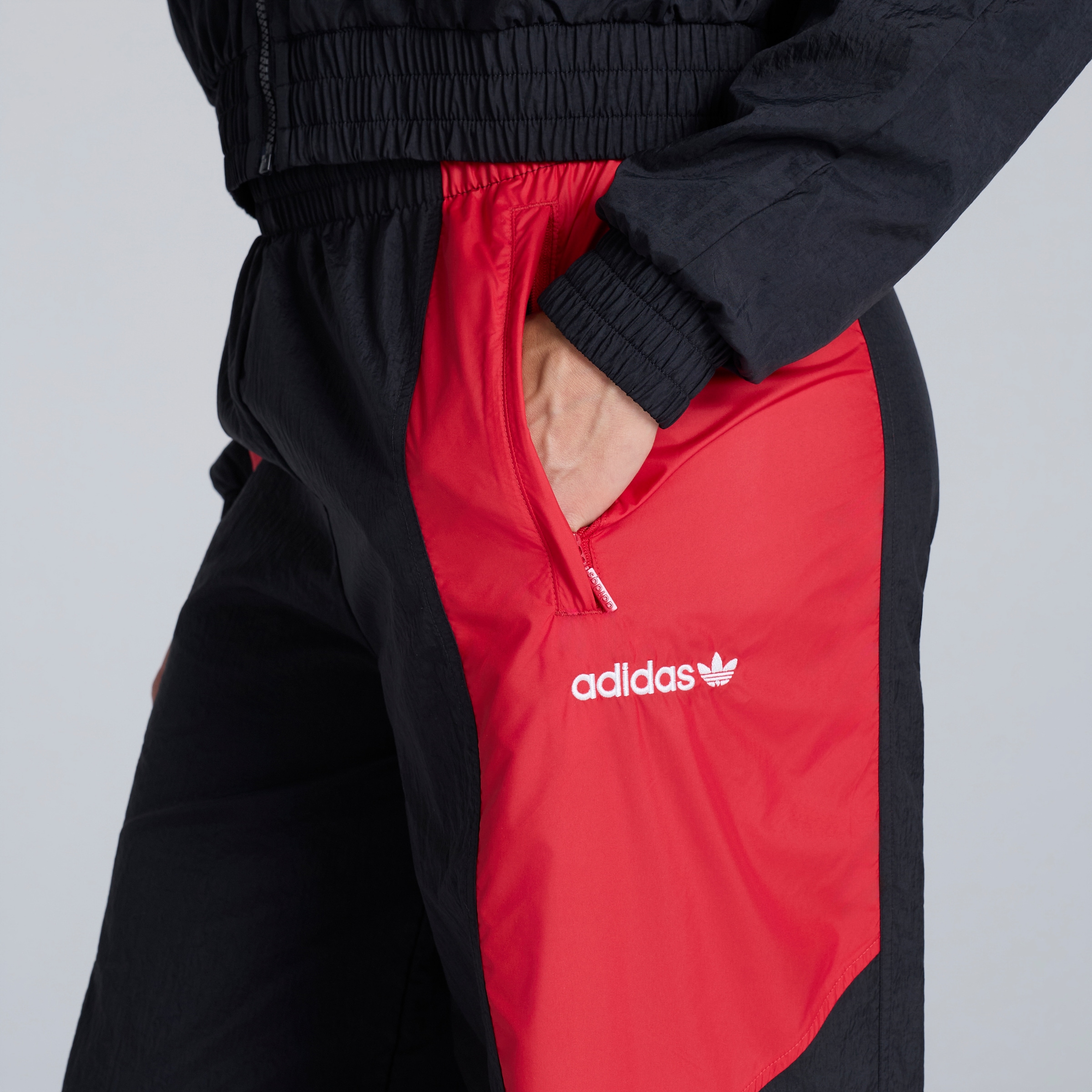 Manchester United x adidas Womens EQT Track Pants Black Black Detail [4-6]