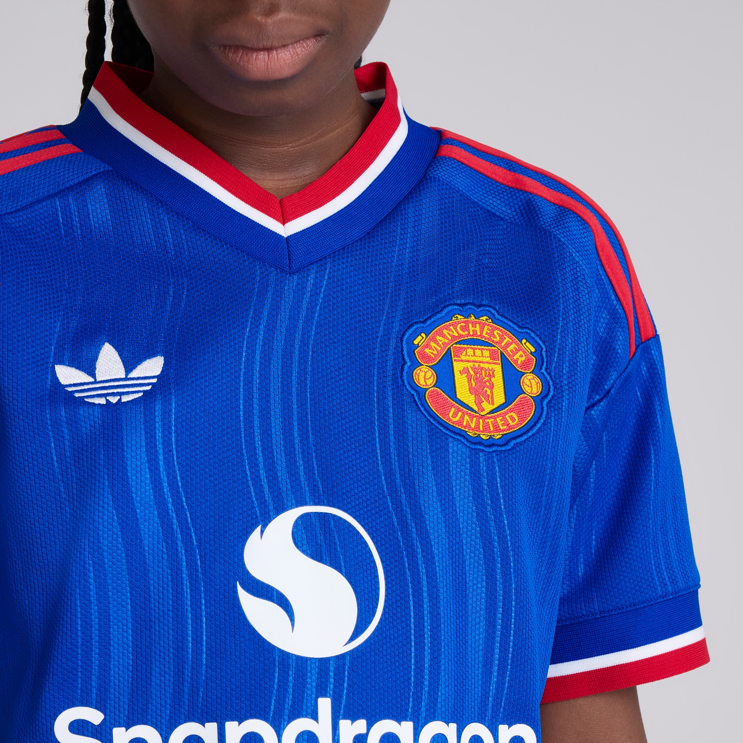 Manchester United Kids 26/27 Away Jersey 蓝色 细节 [6-6]