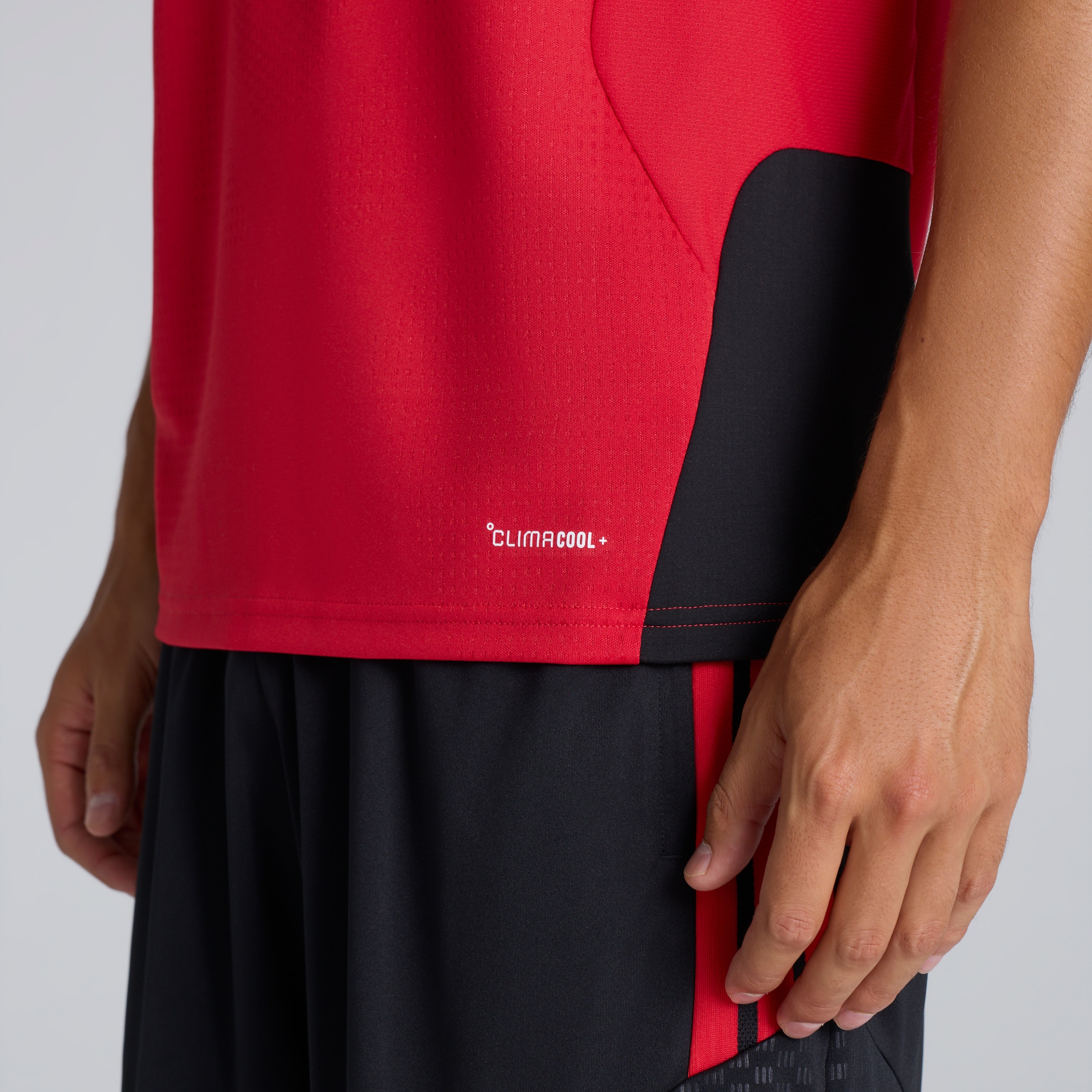Manchester United 26/27 Training Tiro Authentic Sleeveless Jersey Red (Sponsored) Red Detail [5-5]