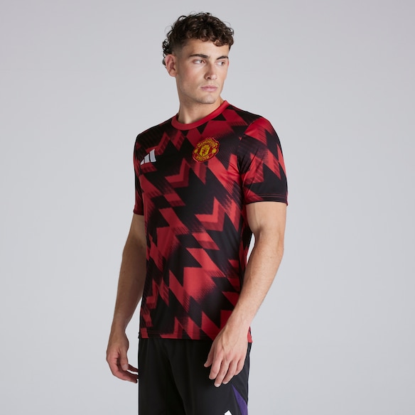 Manchester United 25/26 Pre-Match Jersey Red