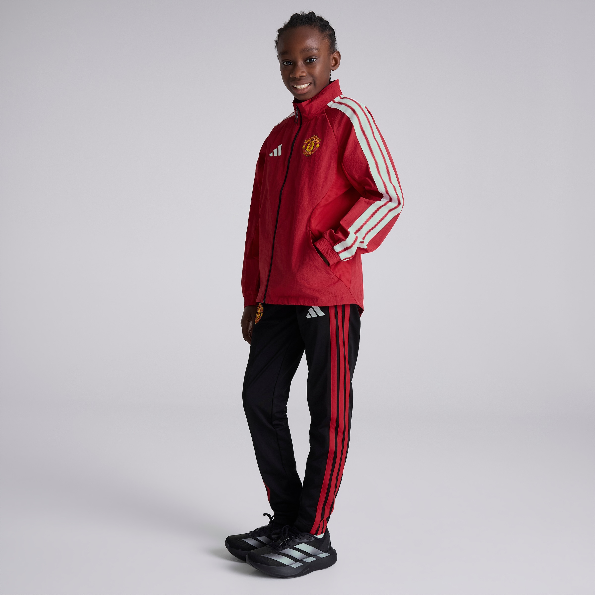 Manchester United 26/27 Kids Anthem Jacket Red Rojo Detalle [3-5]