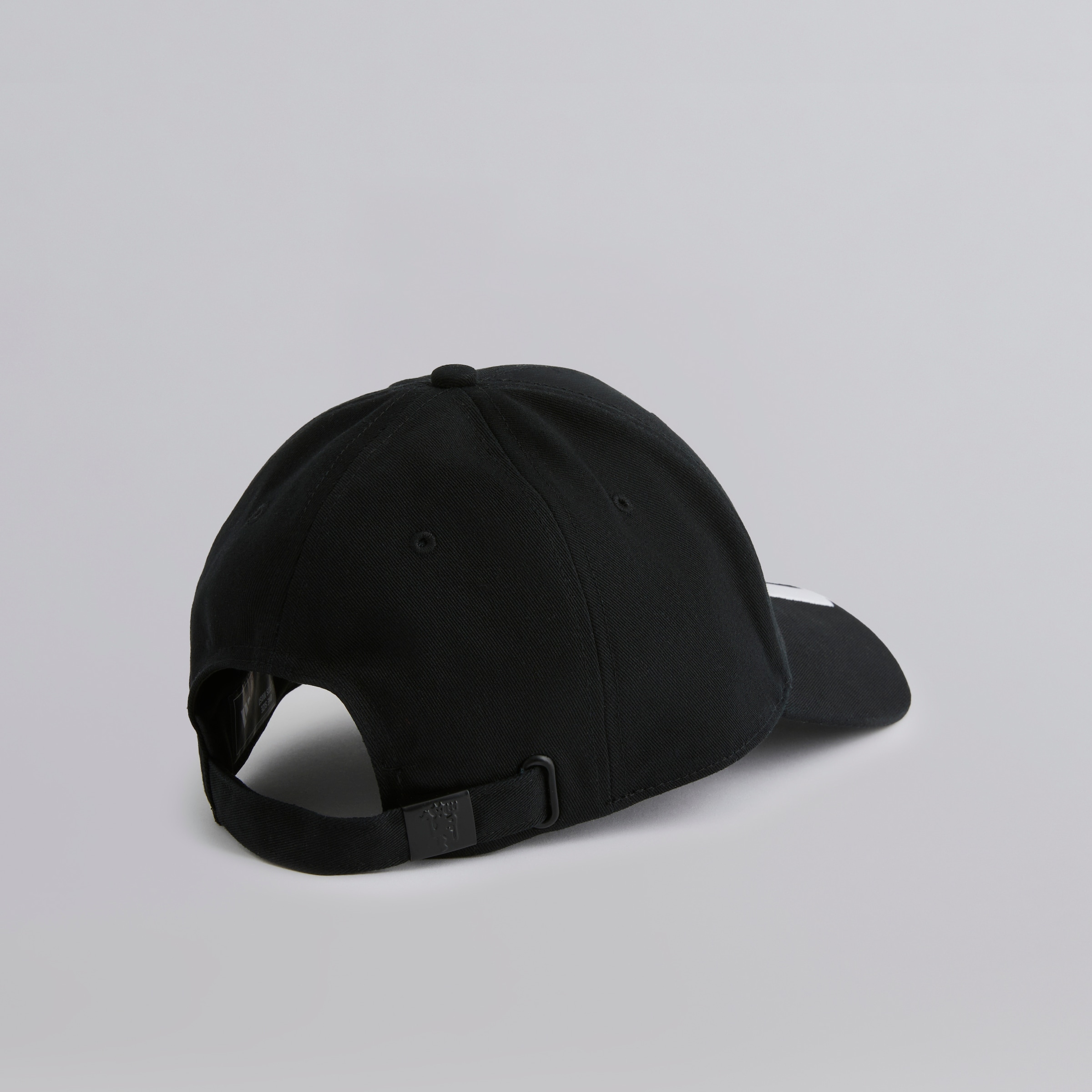 Manchester United x adidas Home Baseball Cap Black Black Detail [4-5]