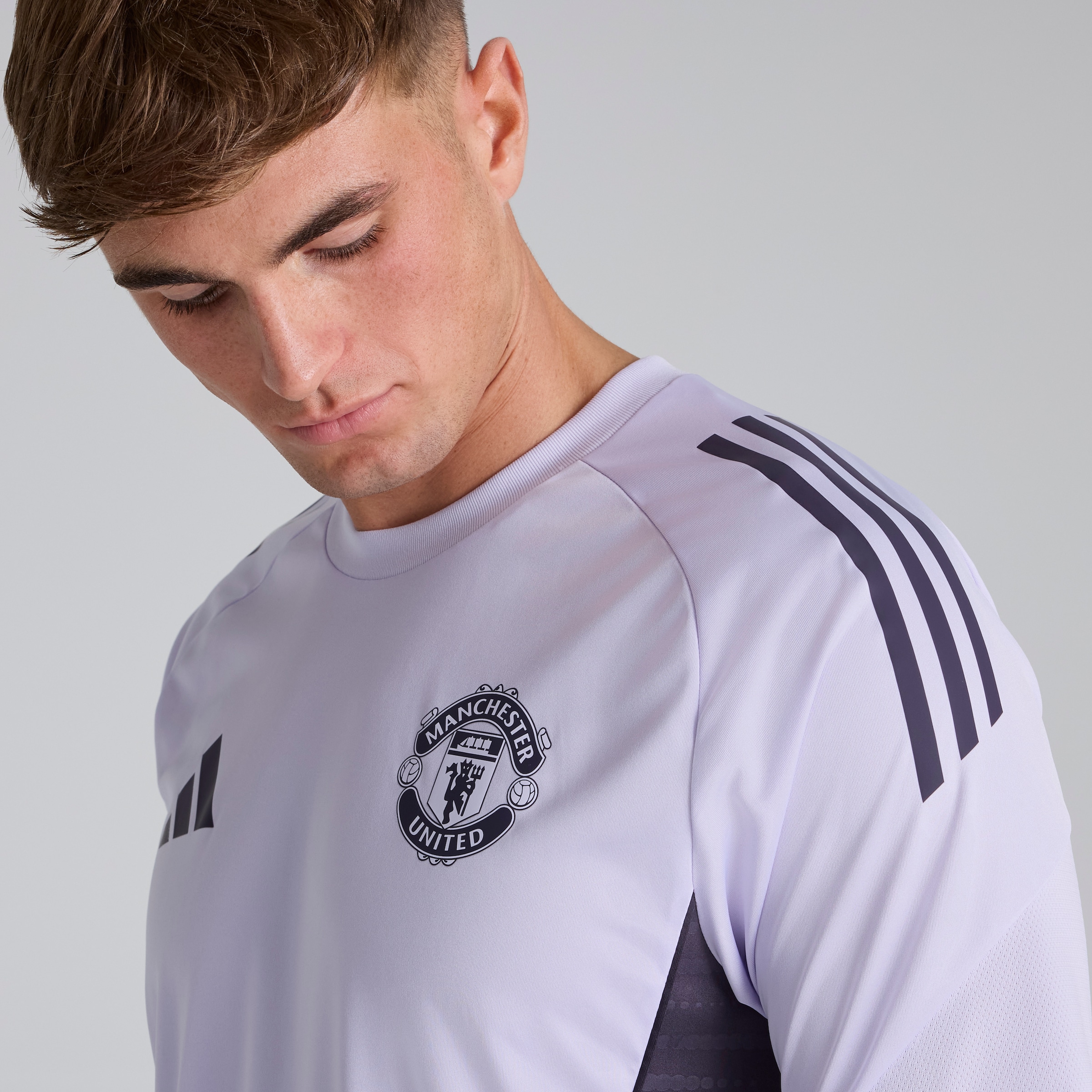 Manchester United Tiro 25 Competition Training Jersey Purple Detail [4-5]