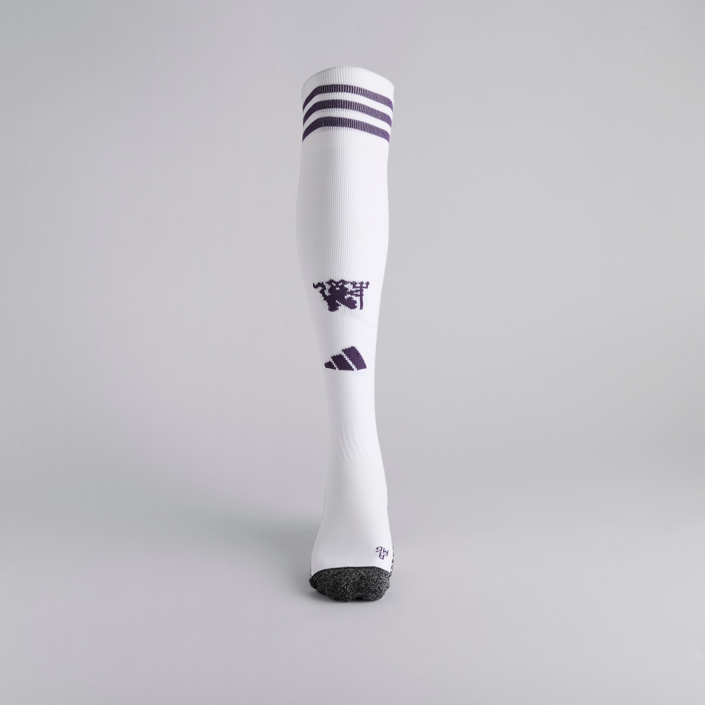 Manchester United 25/26 Away Socks White Detail [2-4]