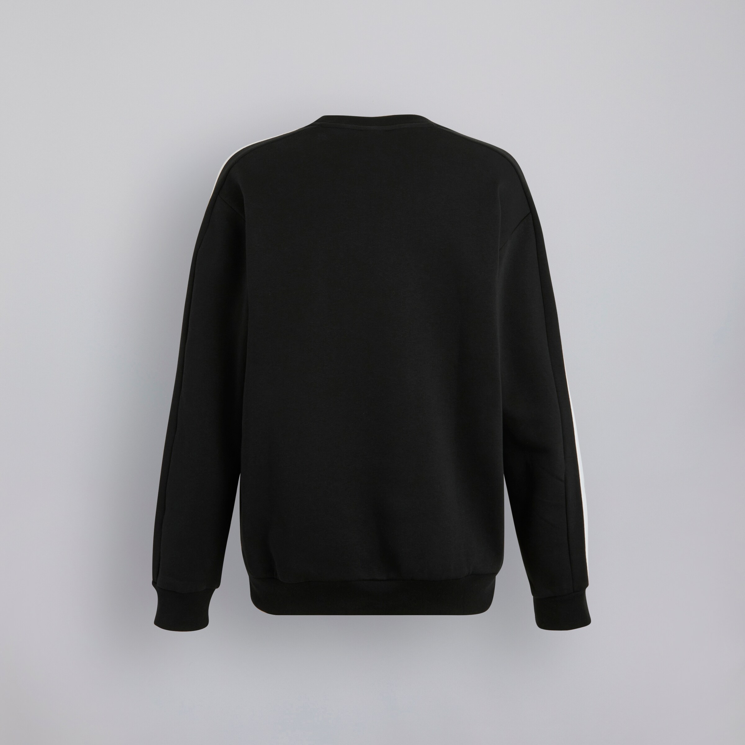 Manchester United x adidas Essentials Fleece 3-Stripes Sweatshirt Black Black Detail [2-2]