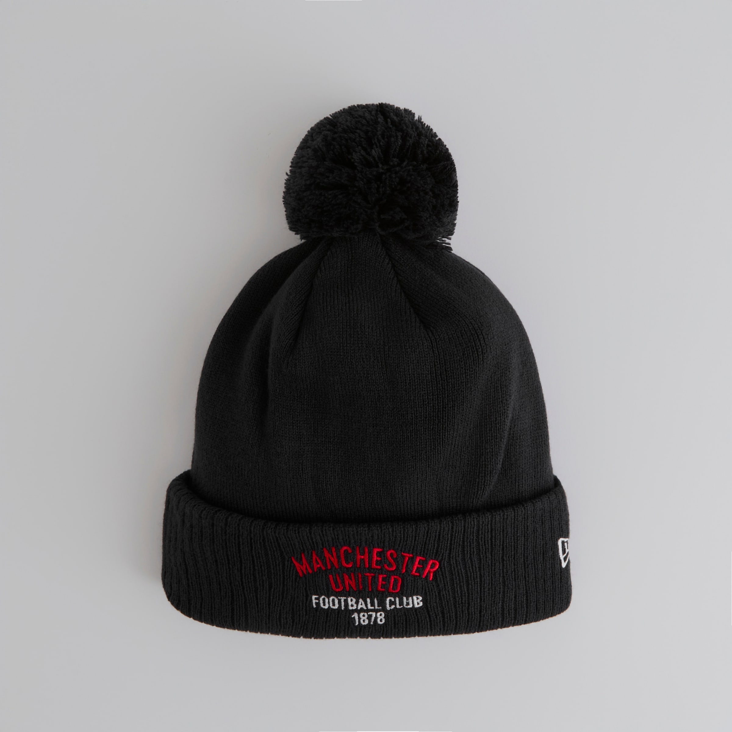 Manchester United x New Era Wordmark Bobble Beanie Black Black