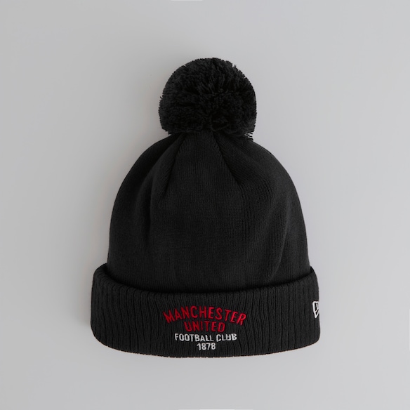 Manchester United x New Era Wordmark Bobble Beanie Black Black