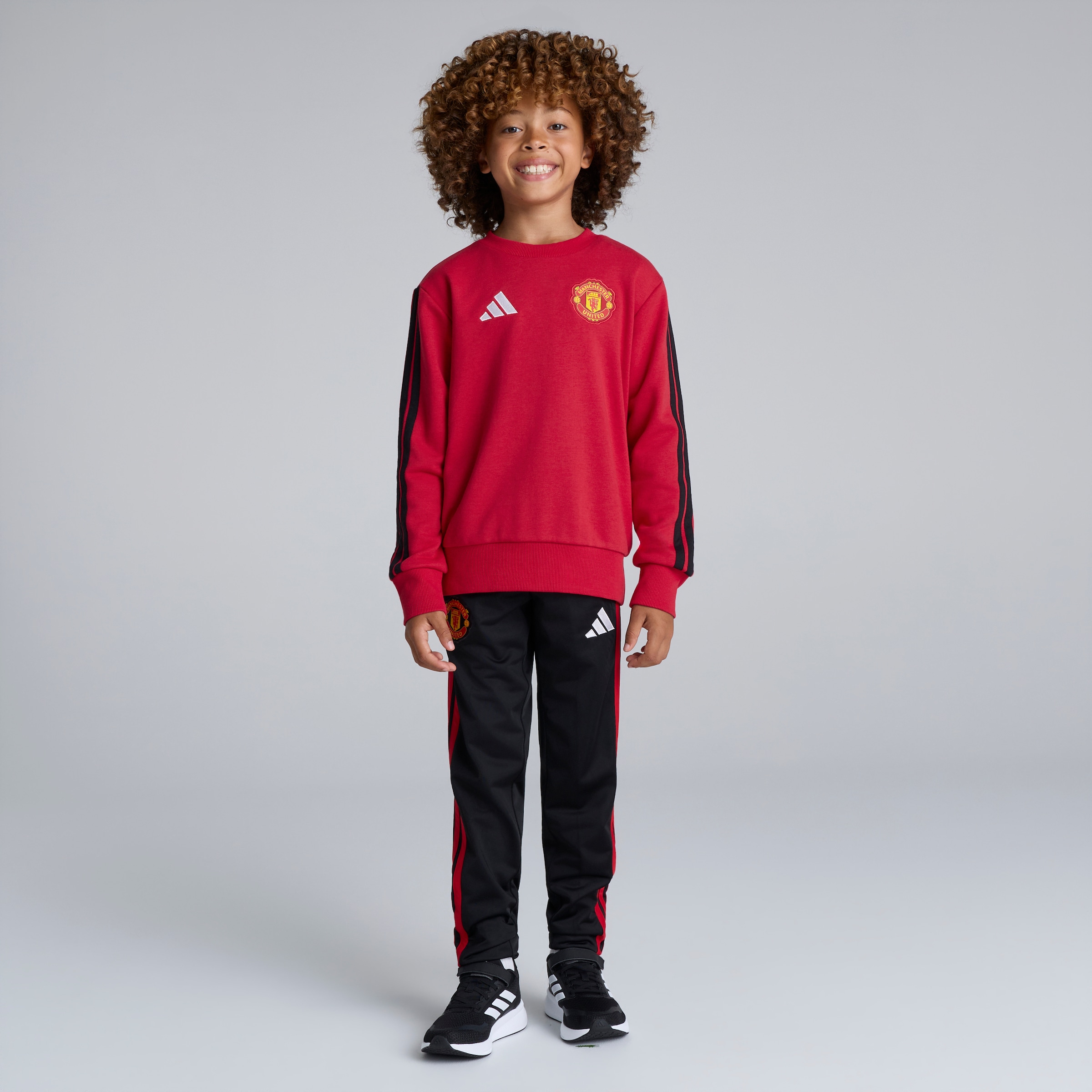 Manchester United x adidas Kids DNA Sweatshirt Red Rouge Détail [3-5]