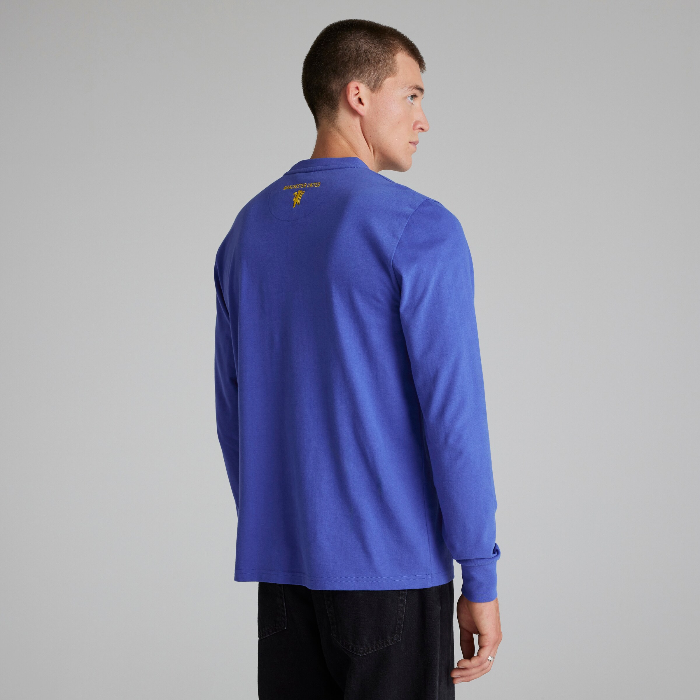 Manchester United 1968 Retro European Final Shirt Blue Bleu Détail [2-5]