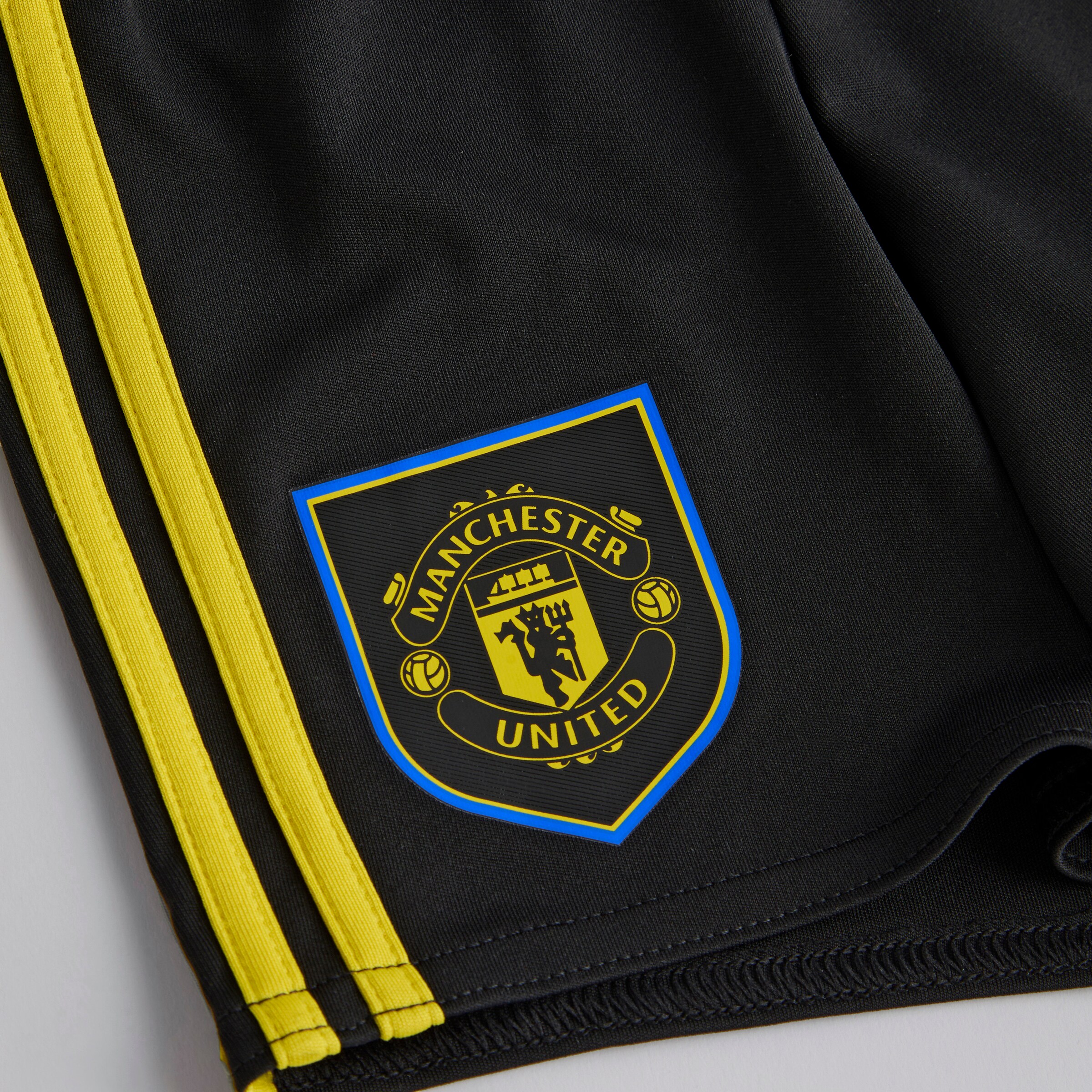 Manchester United 25/26 Third Baby Kit Black Detail [4-4]