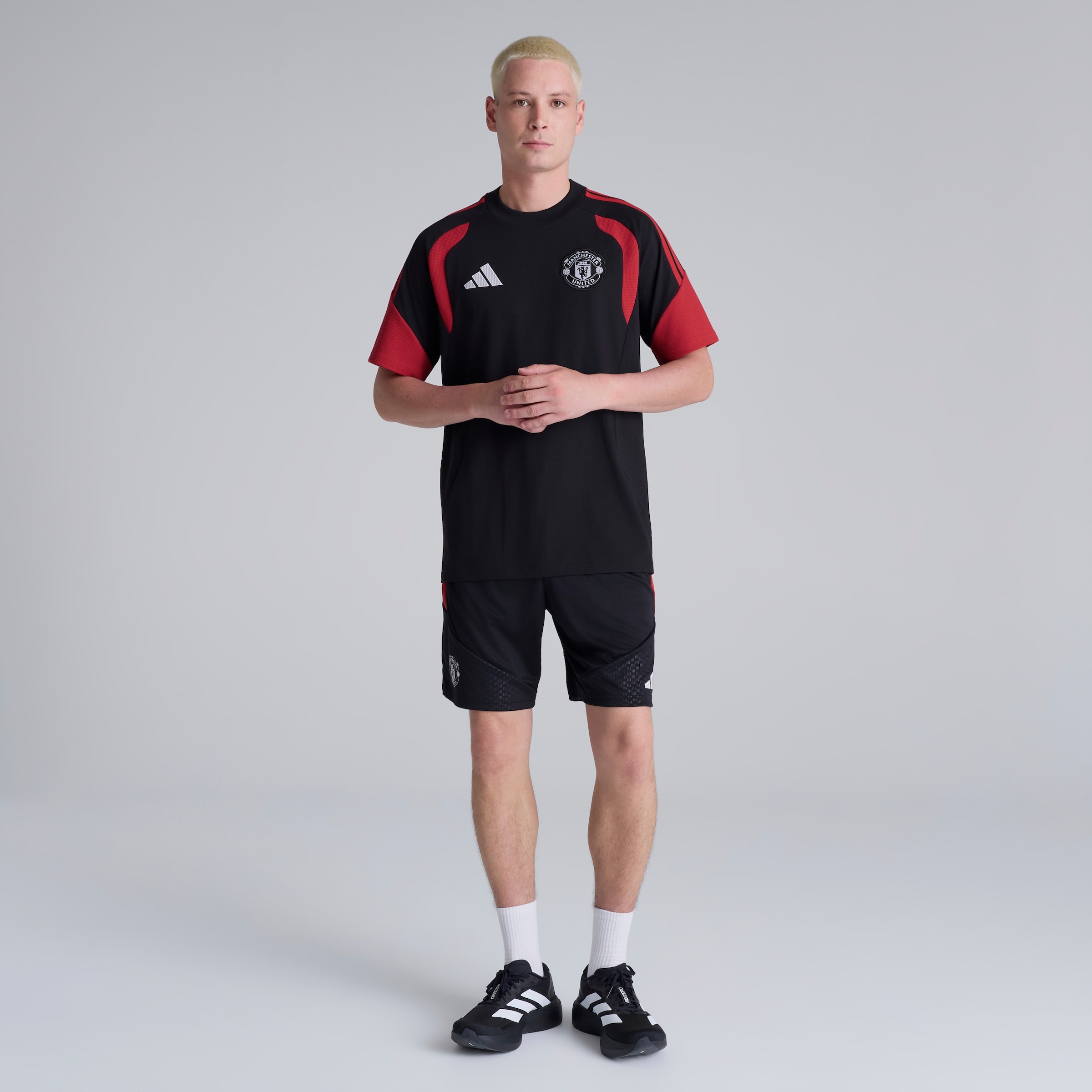 Manchester United 26/27 Training Tiro T-Shirt Black Black Detail [3-5]