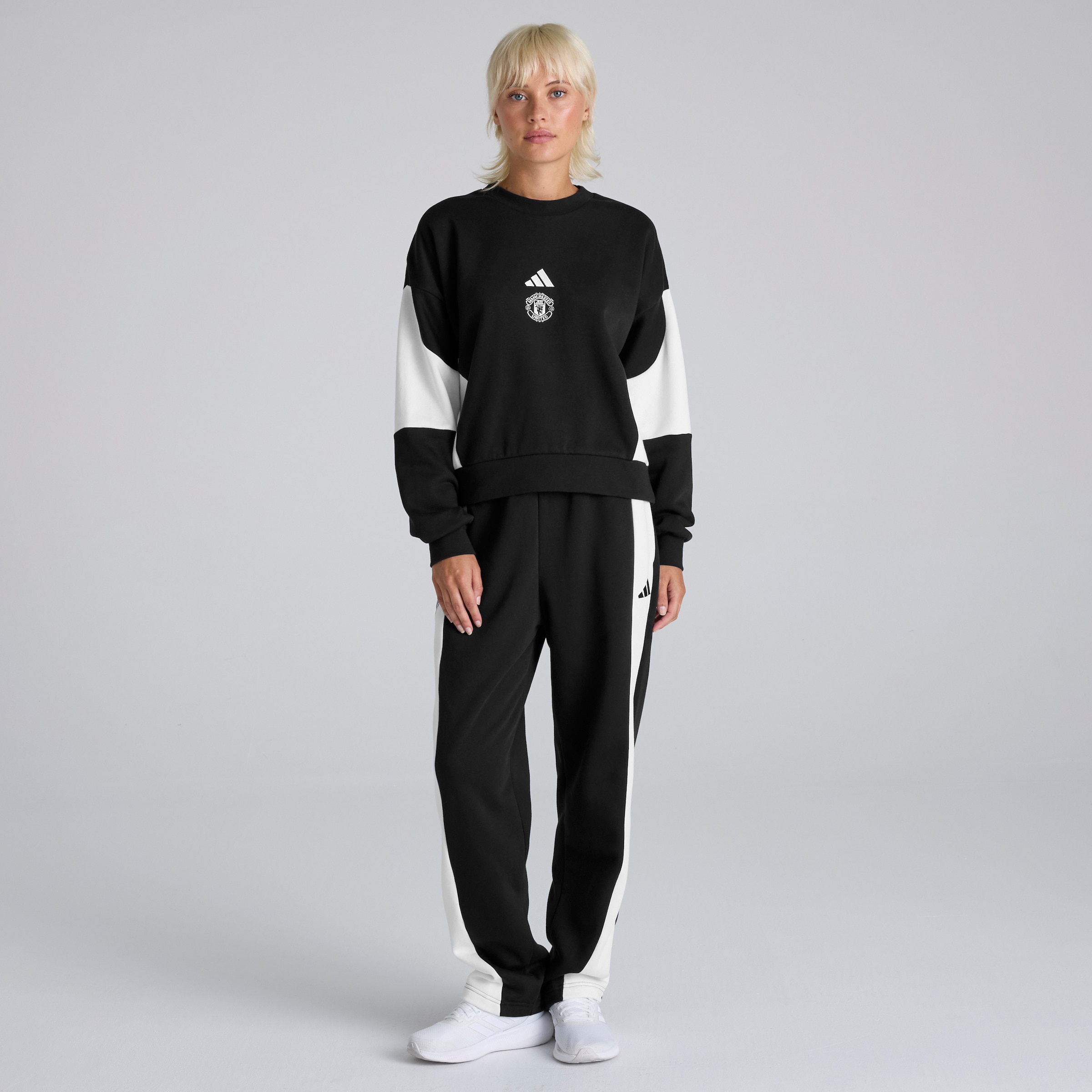 Manchester United x adidas Womens Laziday Tracksuit Black Black