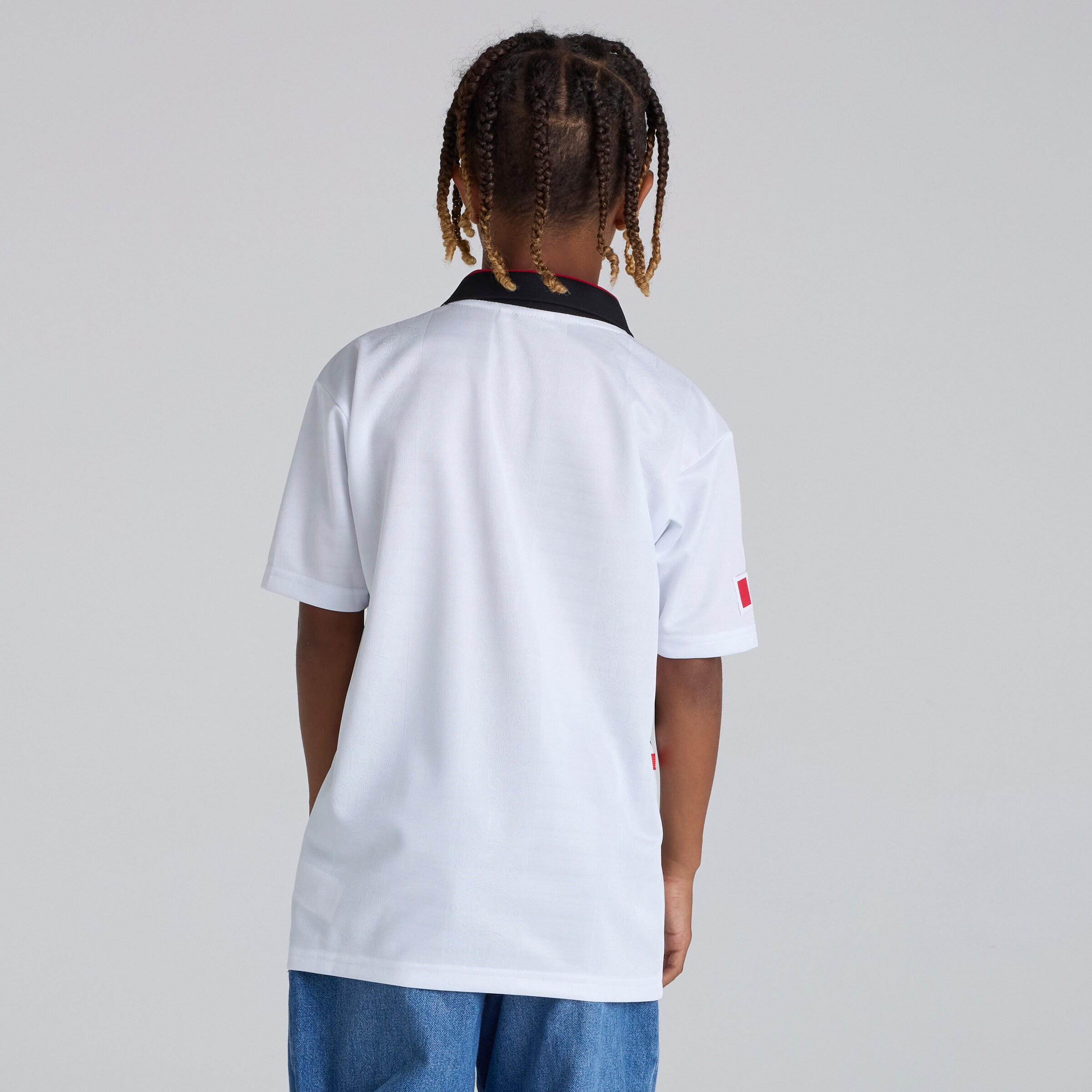 Manchester United Kids 1997-99 Away Shirt White White Detail [2-5]