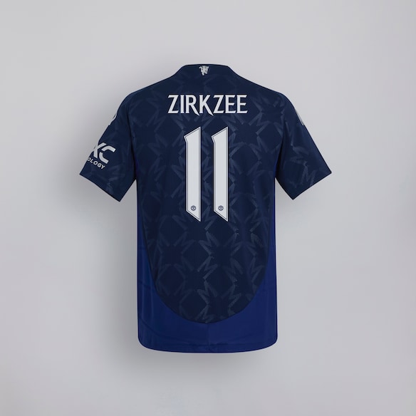 Manchester United 24/25 Away Jersey Kids with Zirkzee 11 Cup Printing Blue