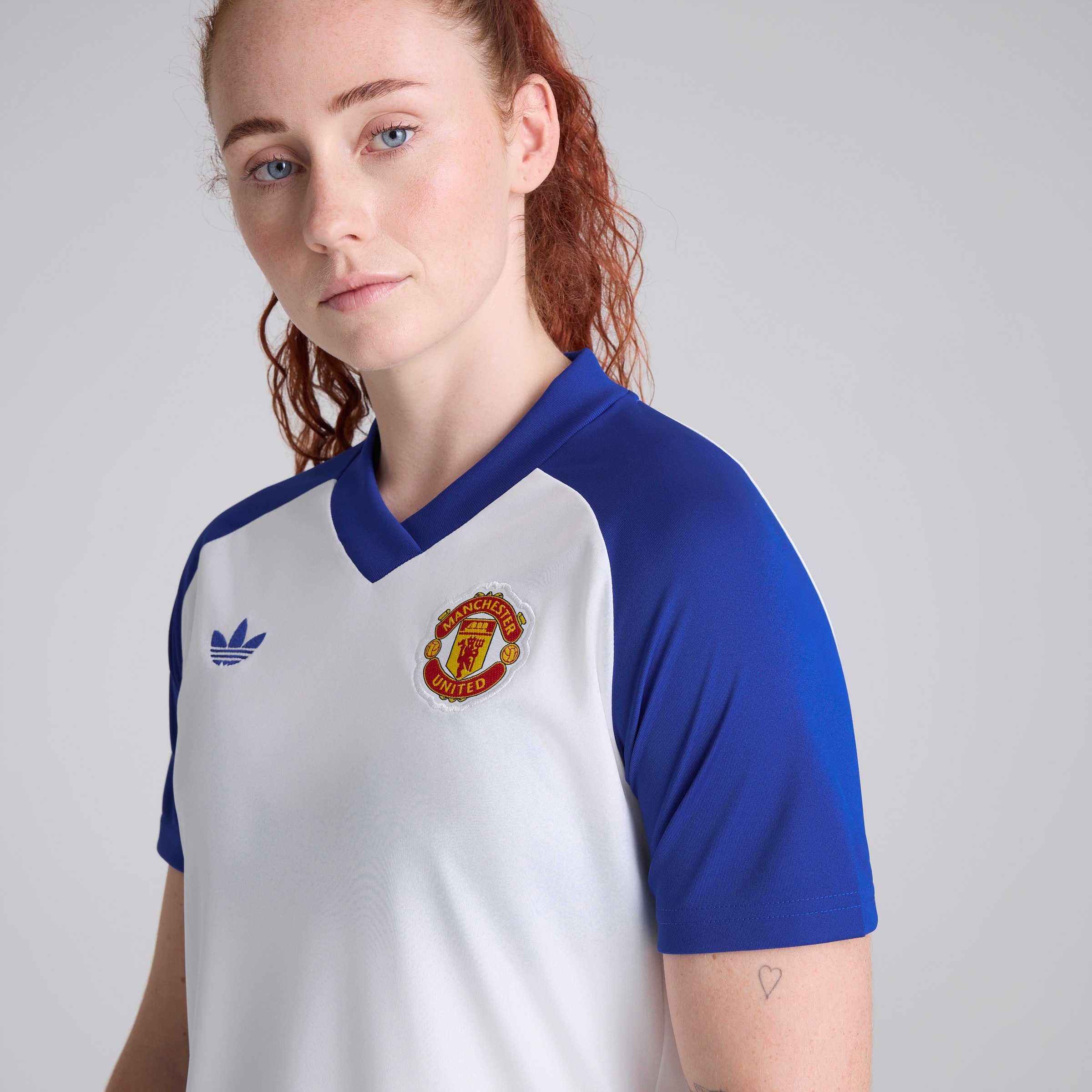 Manchester United Womens 26/27 Away Pre Match Jersey Blanc Détail [4-5]
