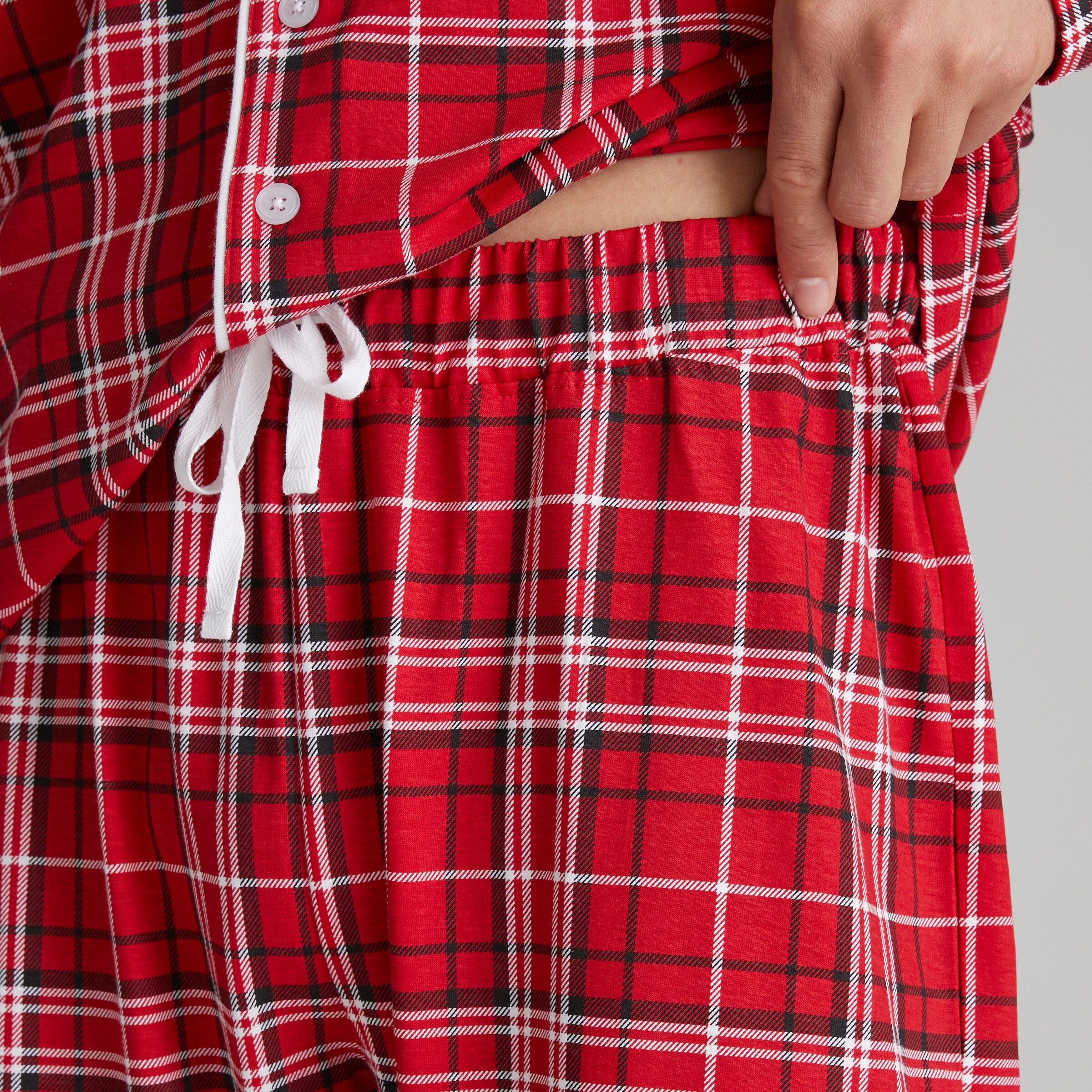 Manchester United Mens Check Long Sleeve Pyjama Set Red Red Detail [6-7]