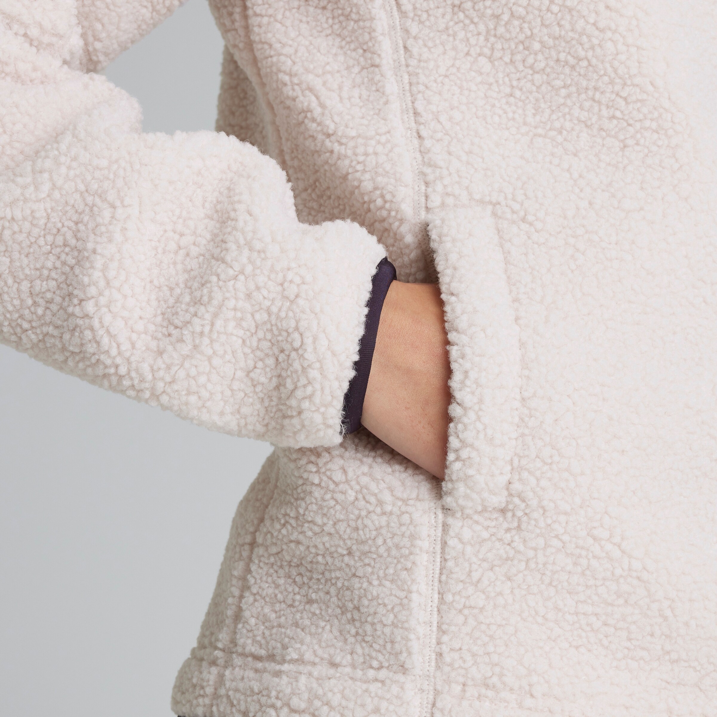 Manchester United Adidas Womens  W XPL PILE SNAP Cream White Detail [6-6]