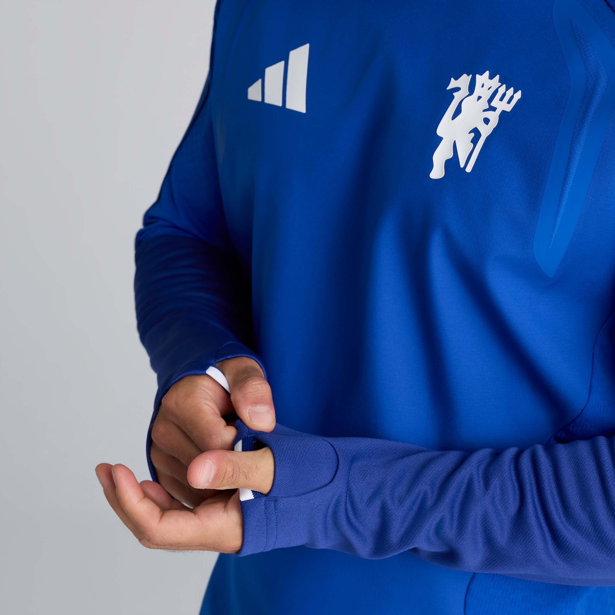 Manchester United 26/27 Cup Training Tiro Authentic Warm Top Blue Bleu Détail [5-7]